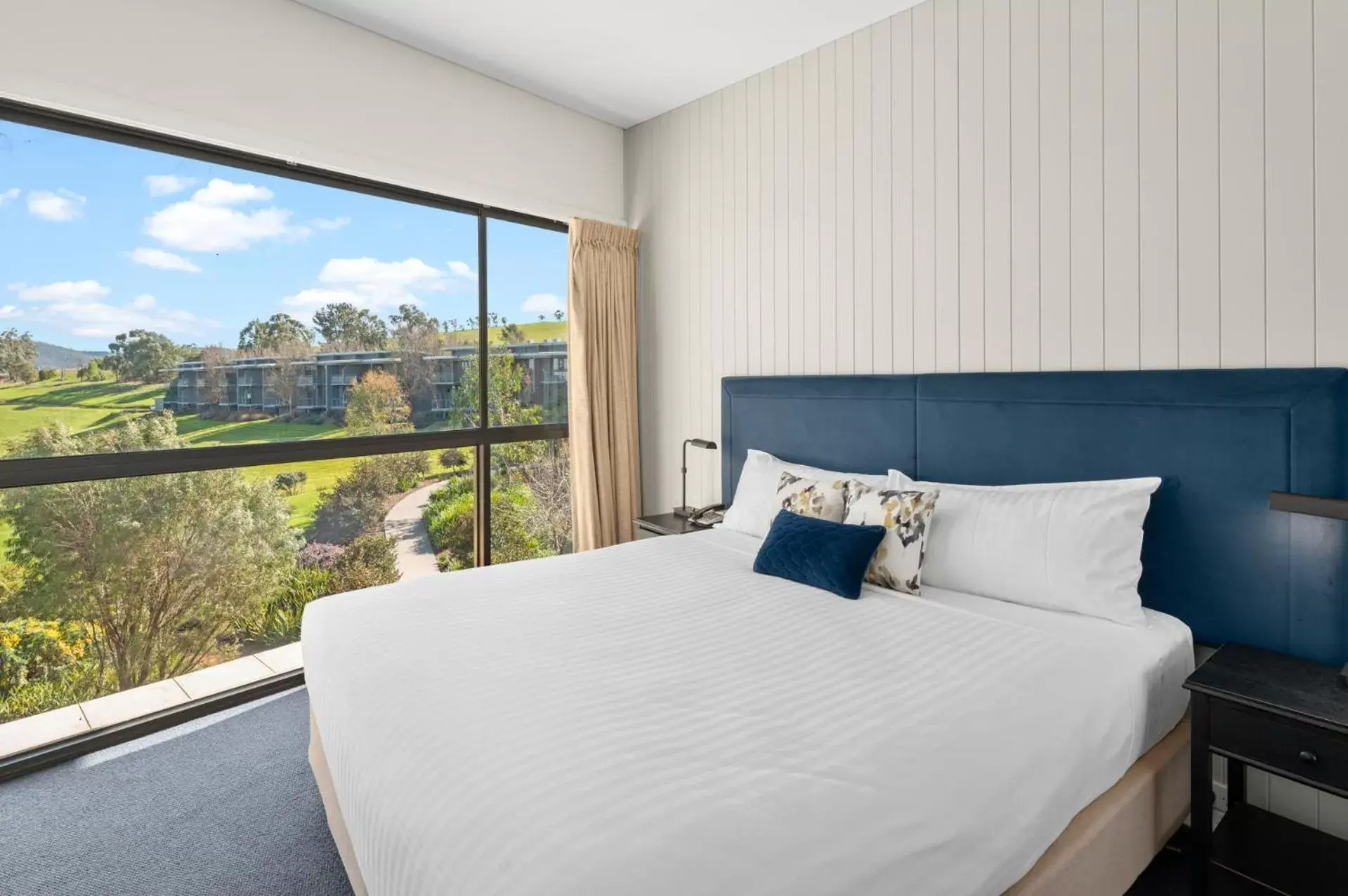 Bedroom, Bed in Balgownie Estate Yarra Valley