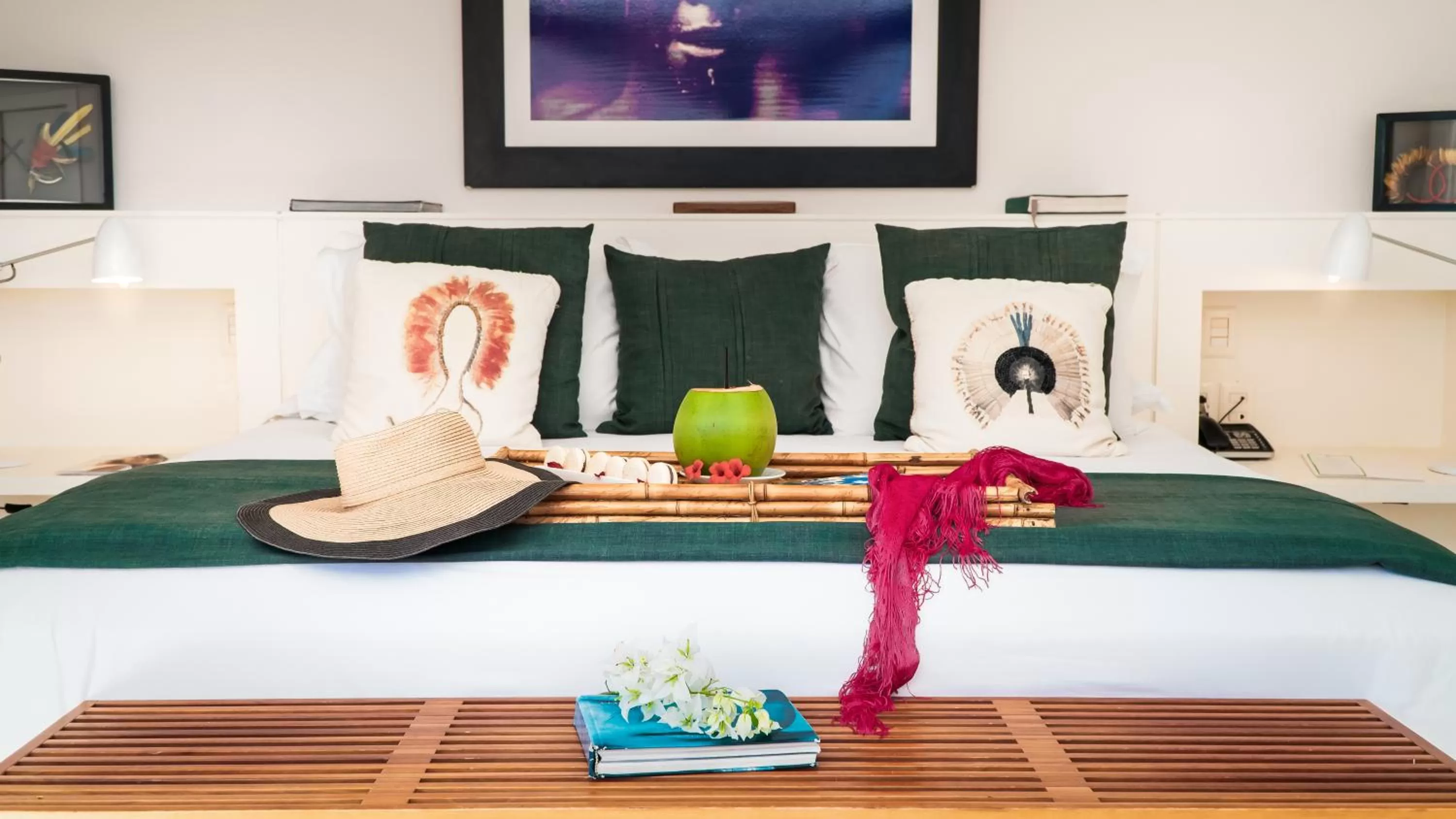 Bed in Insólito Boutique Hotel & Spa