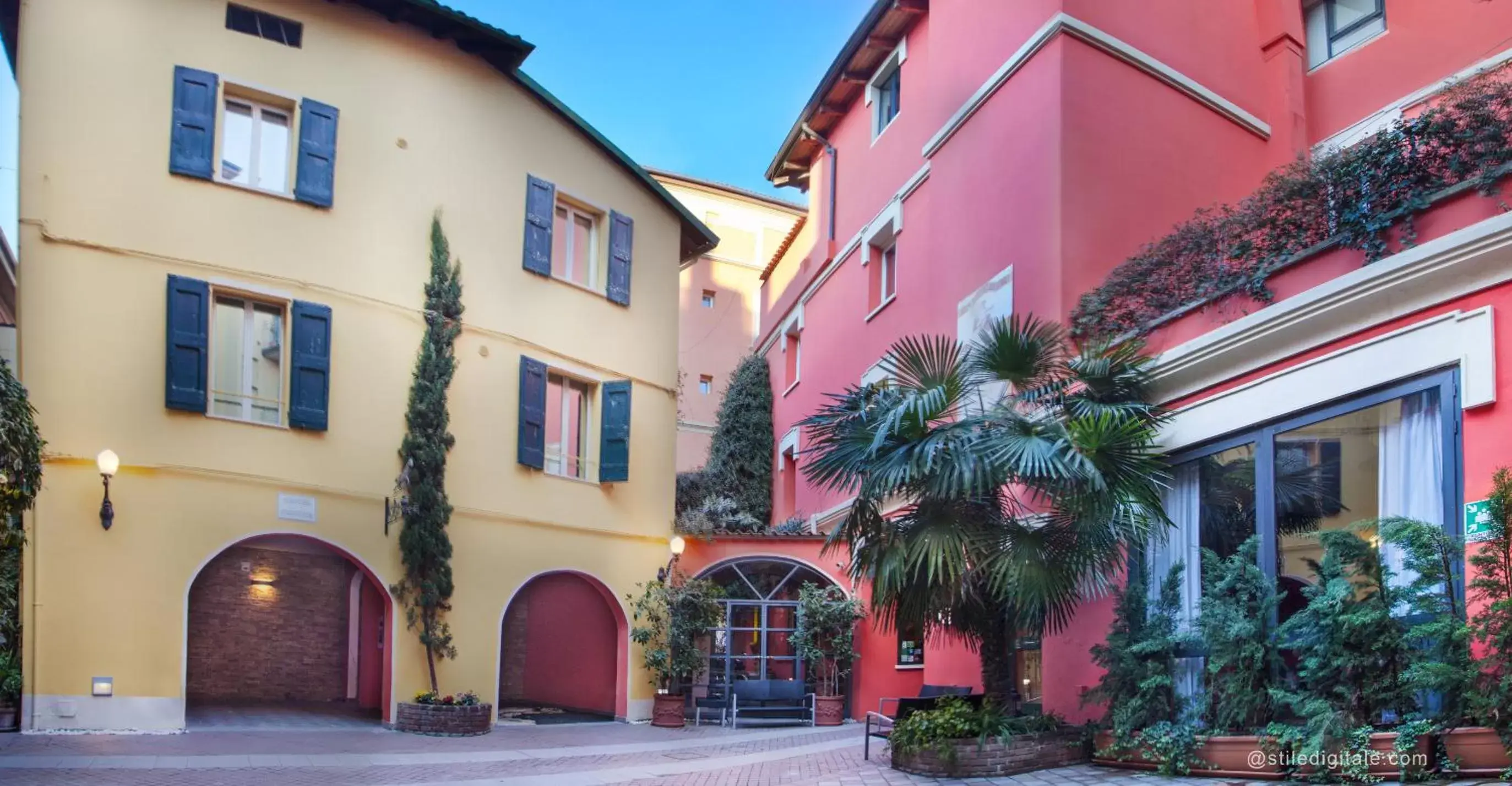 Facade/entrance, Property Building in Hotel Il Guercino