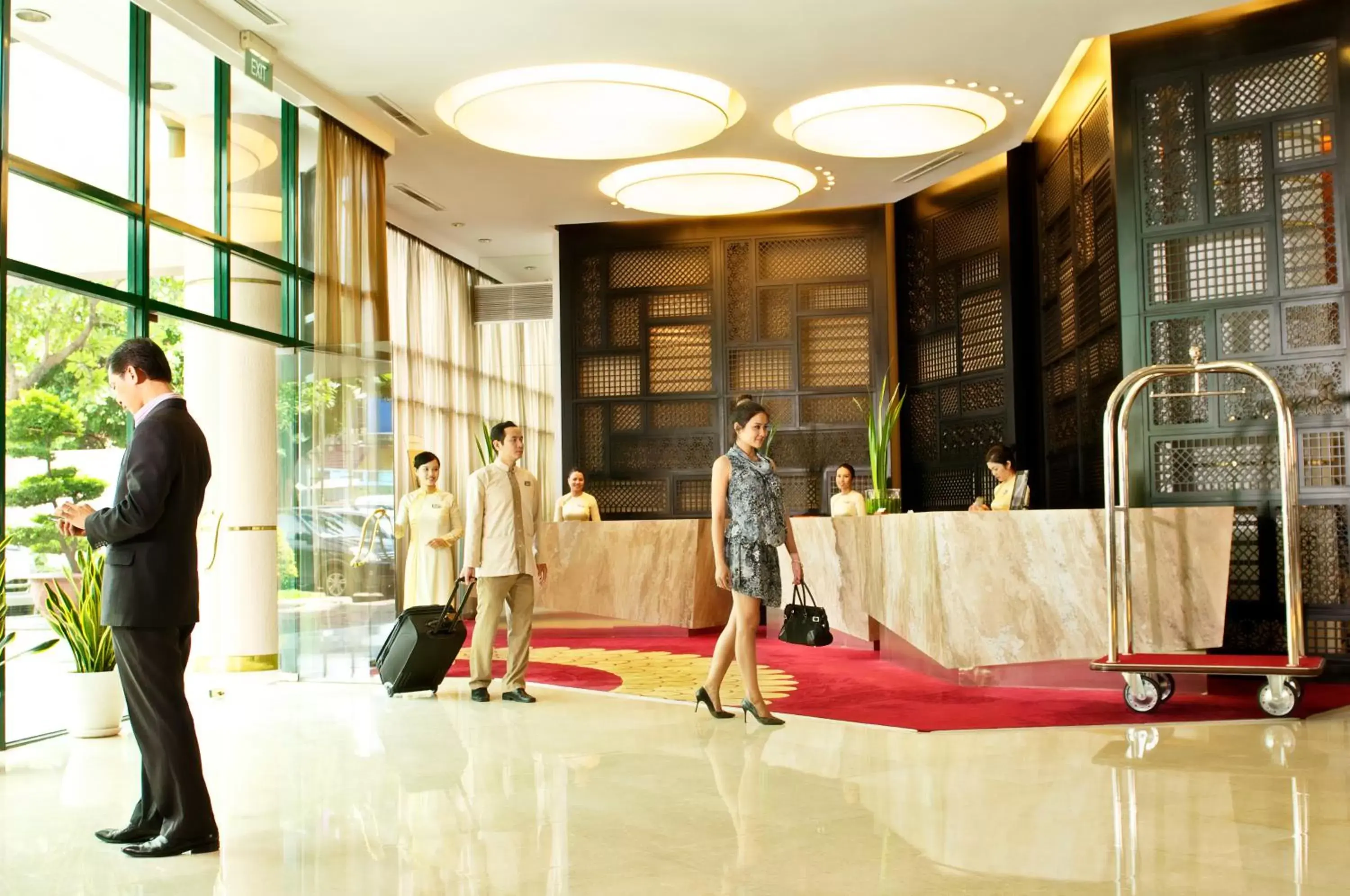 Lobby or reception in PARKROYAL Saigon