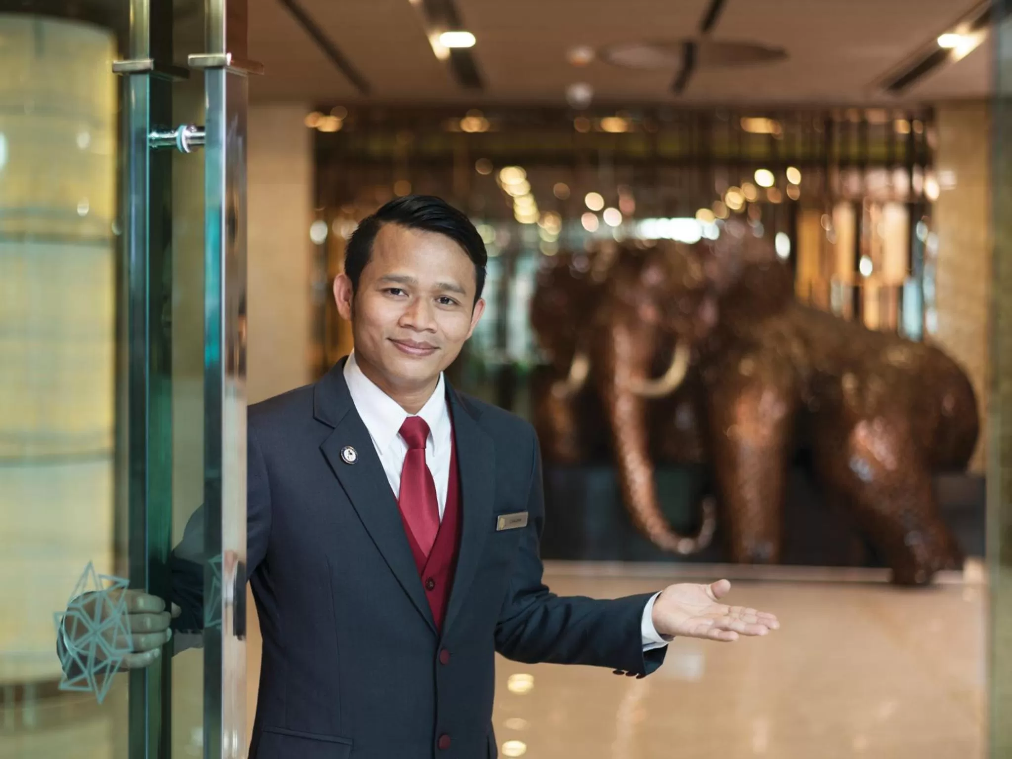 Facade/entrance in Solitaire Bangkok Sukhumvit 11