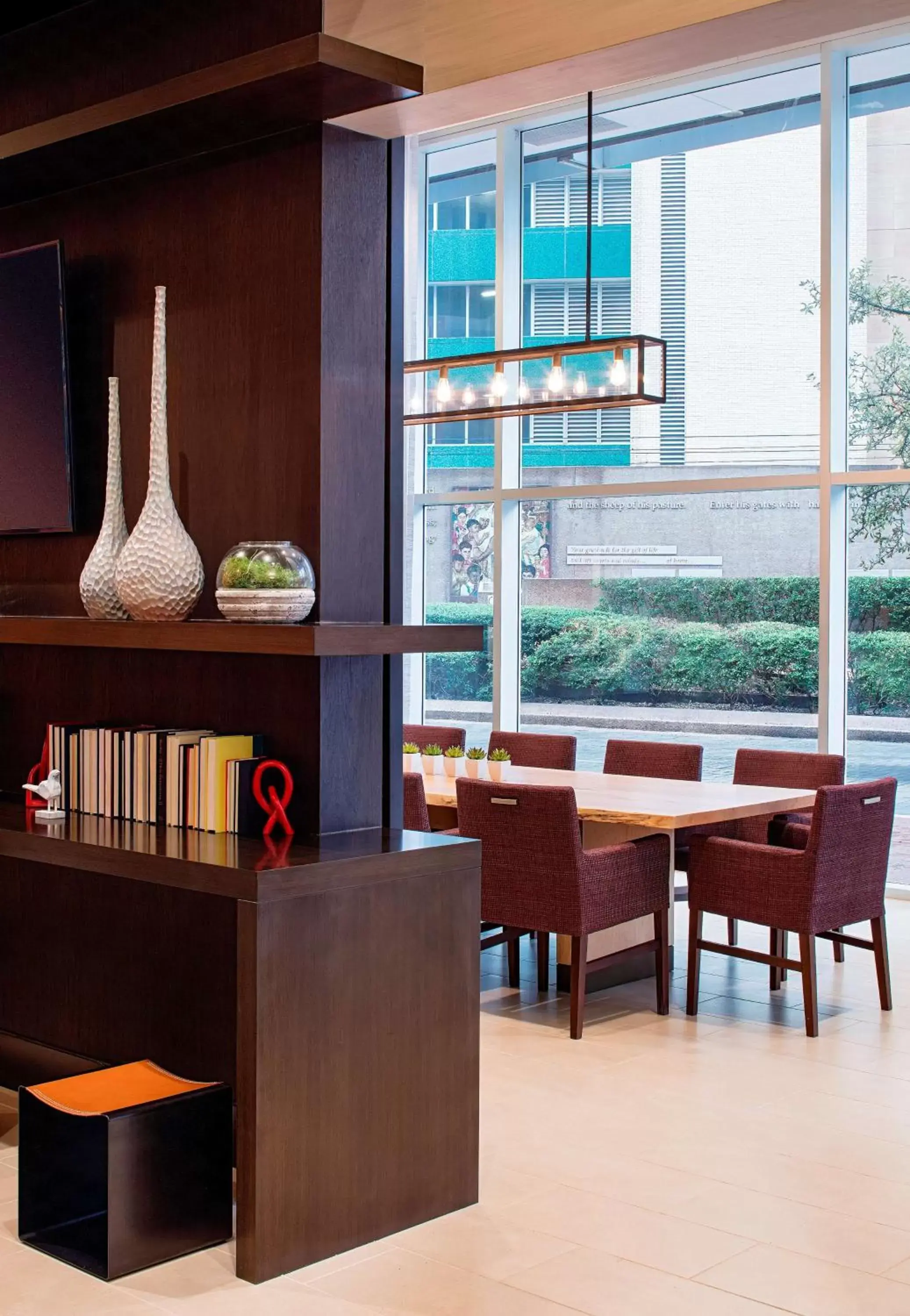 Lobby or reception in Hilton Garden Inn Downtown Dallas