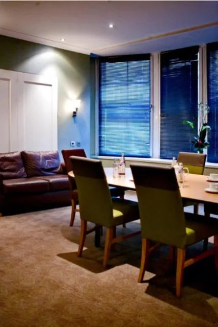 Restaurant/places to eat in Artto Hotel