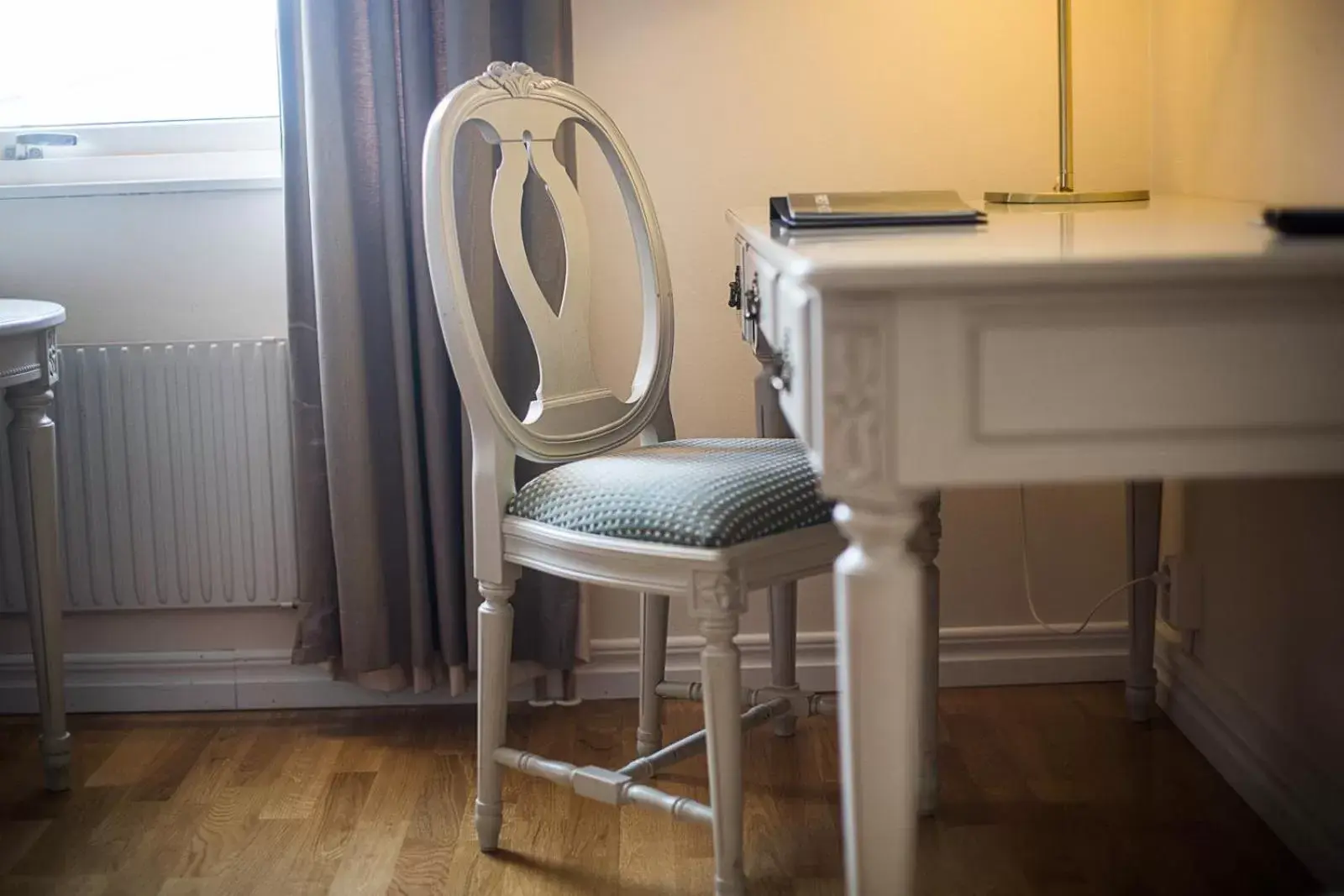 Seating area, TV/Entertainment Center in First Hotel Olofström