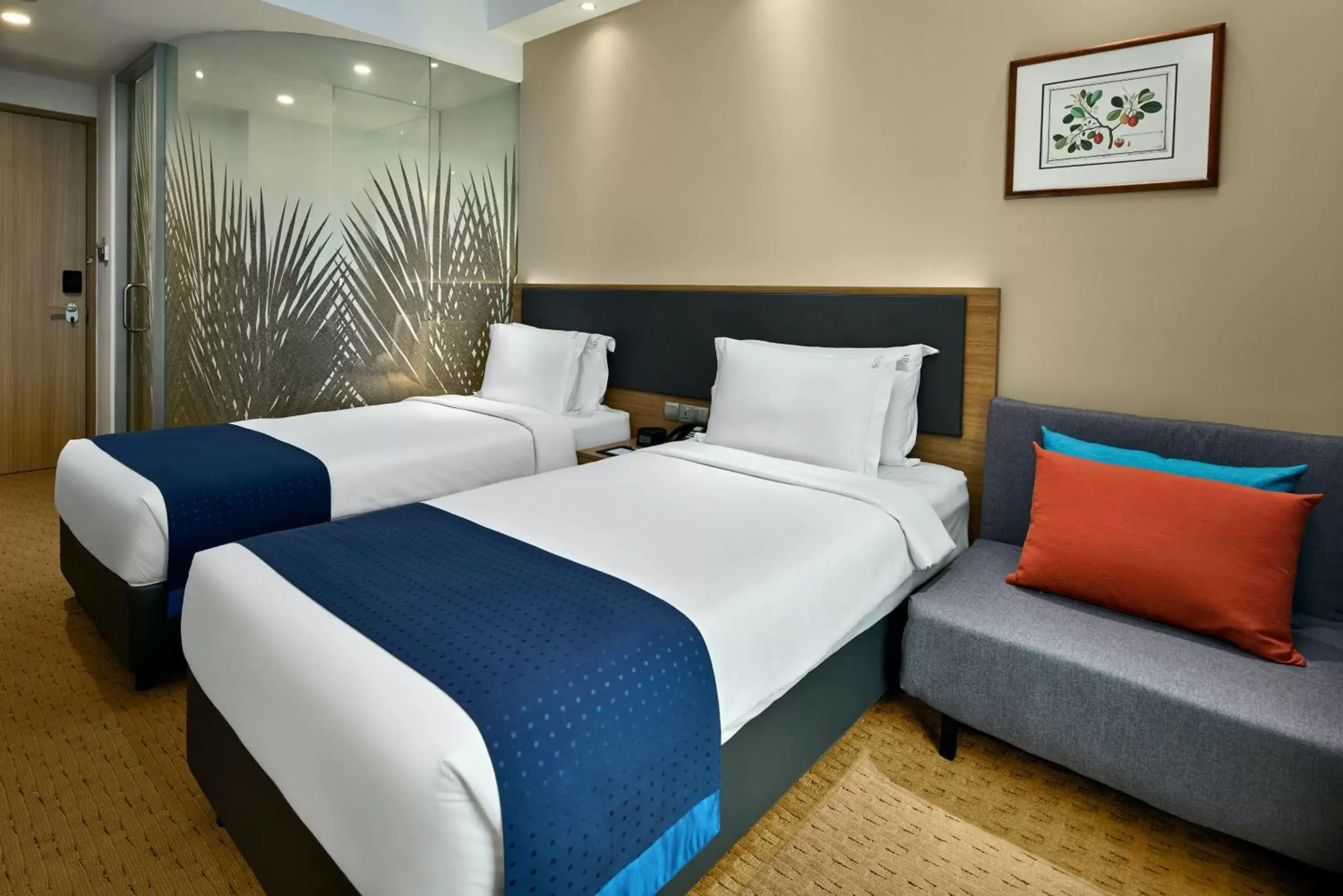 Bedroom, Room Photo in Holiday Inn Express Singapore Orchard Road, an IHG Hotel