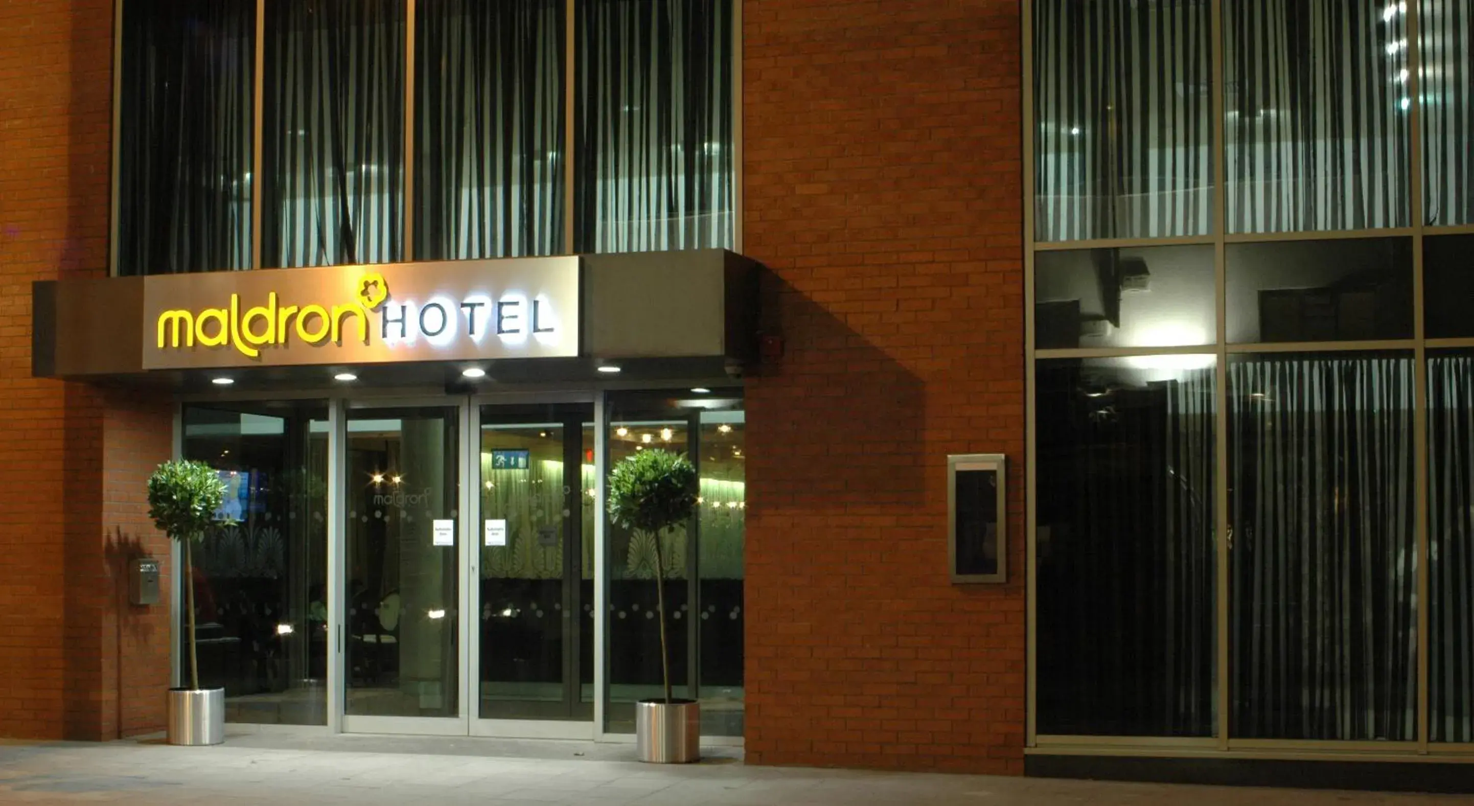 Facade/entrance in Maldron Hotel Parnell Square