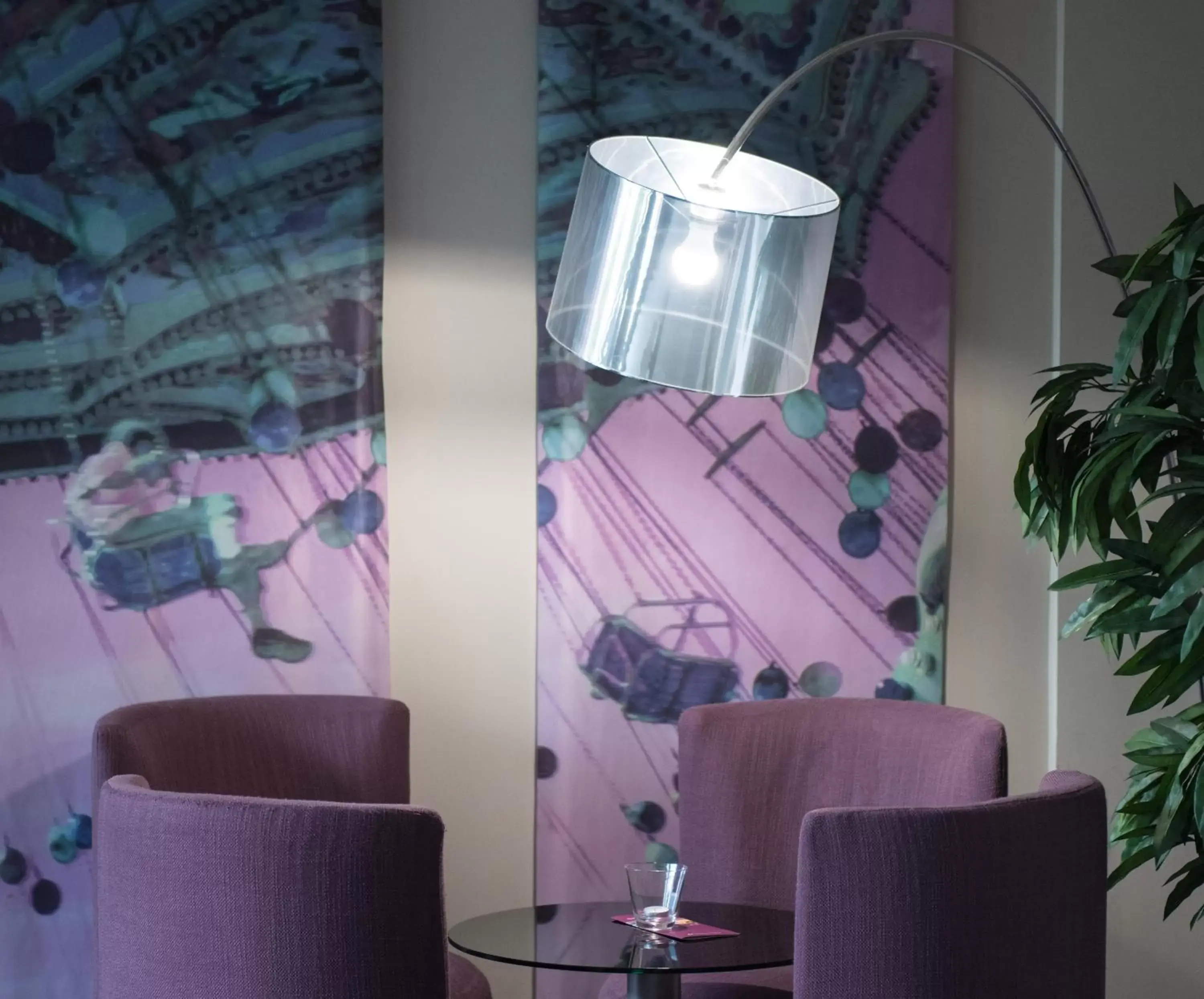 Lounge or bar in Munich Deluxe Hotel Lounge or bar in Munich Deluxe Hotel