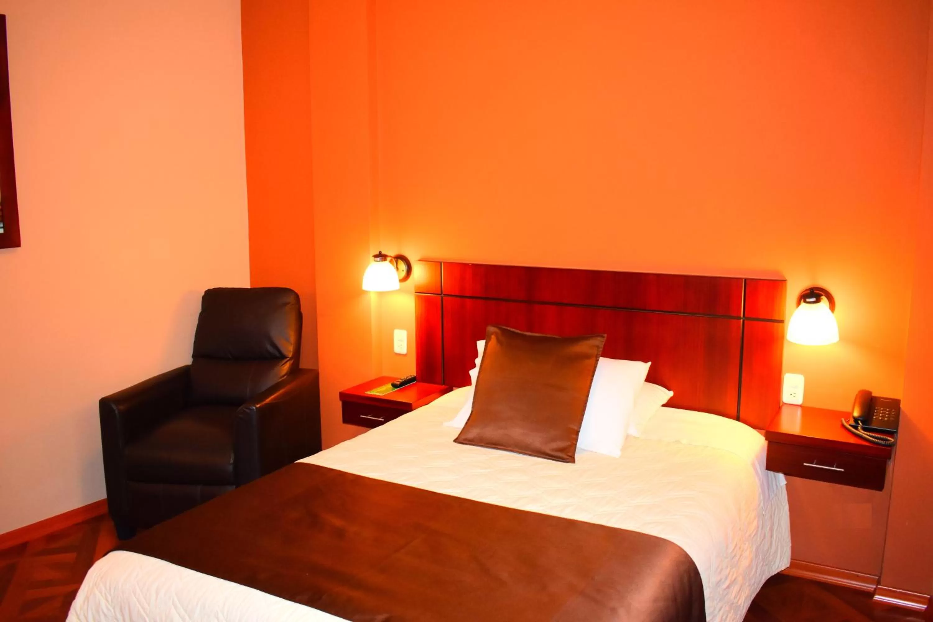 Photo of the whole room, Bed in Hotel Endamo