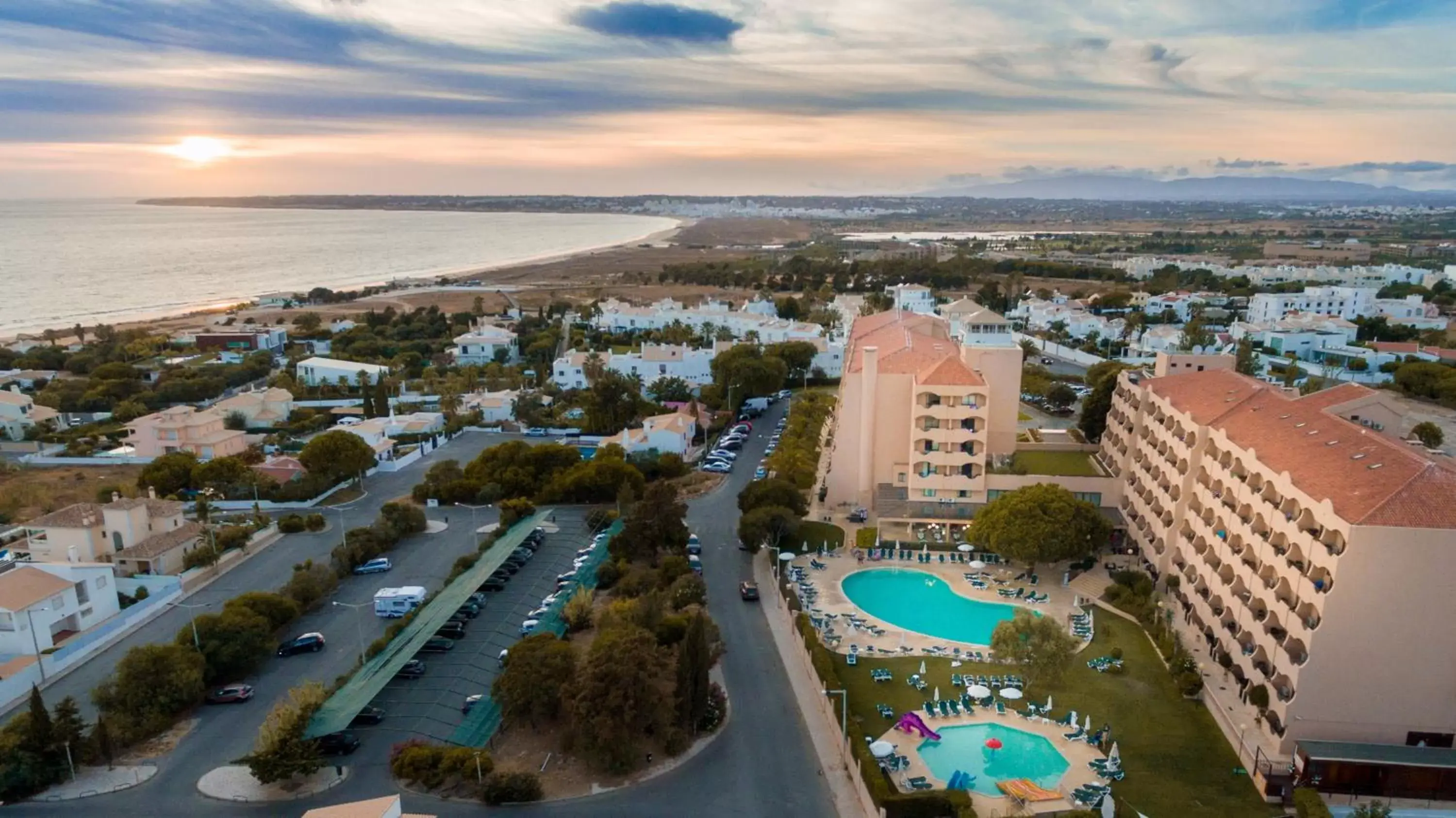 Property building, Bird's-eye View in Vila Gale Atlantico