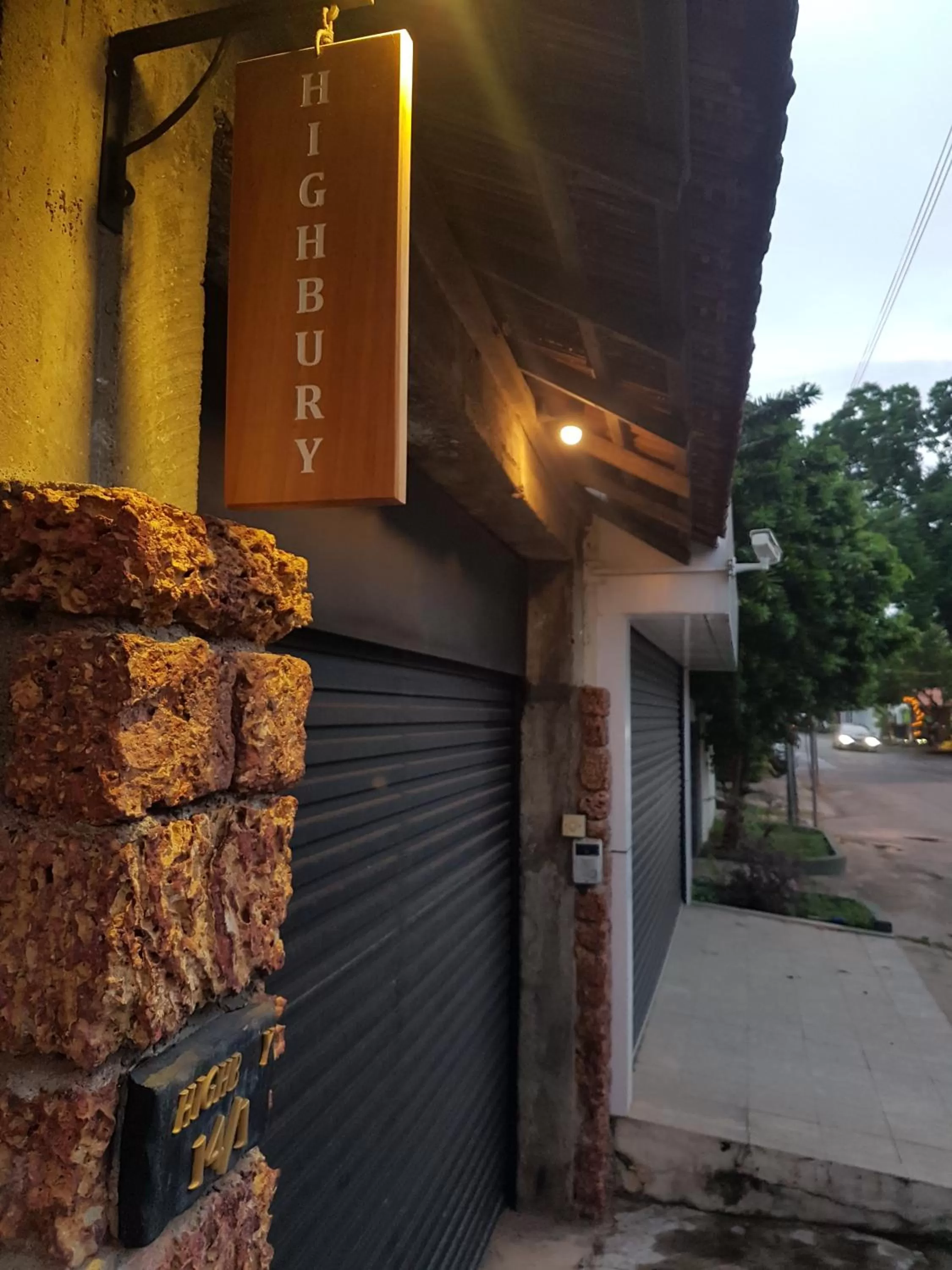 Property Building in Highbury Colombo