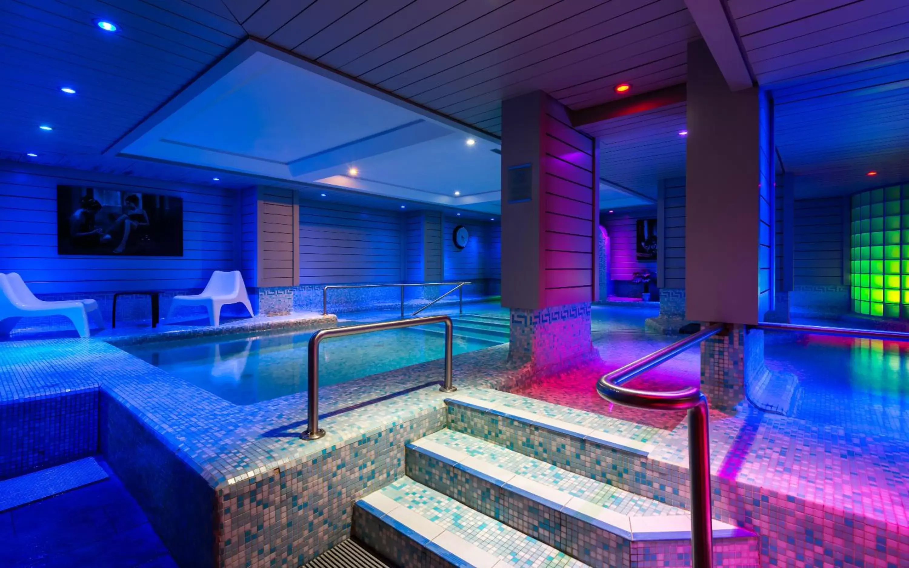 Spa and wellness centre/facilities, Swimming Pool in Hotel Le Morgane
