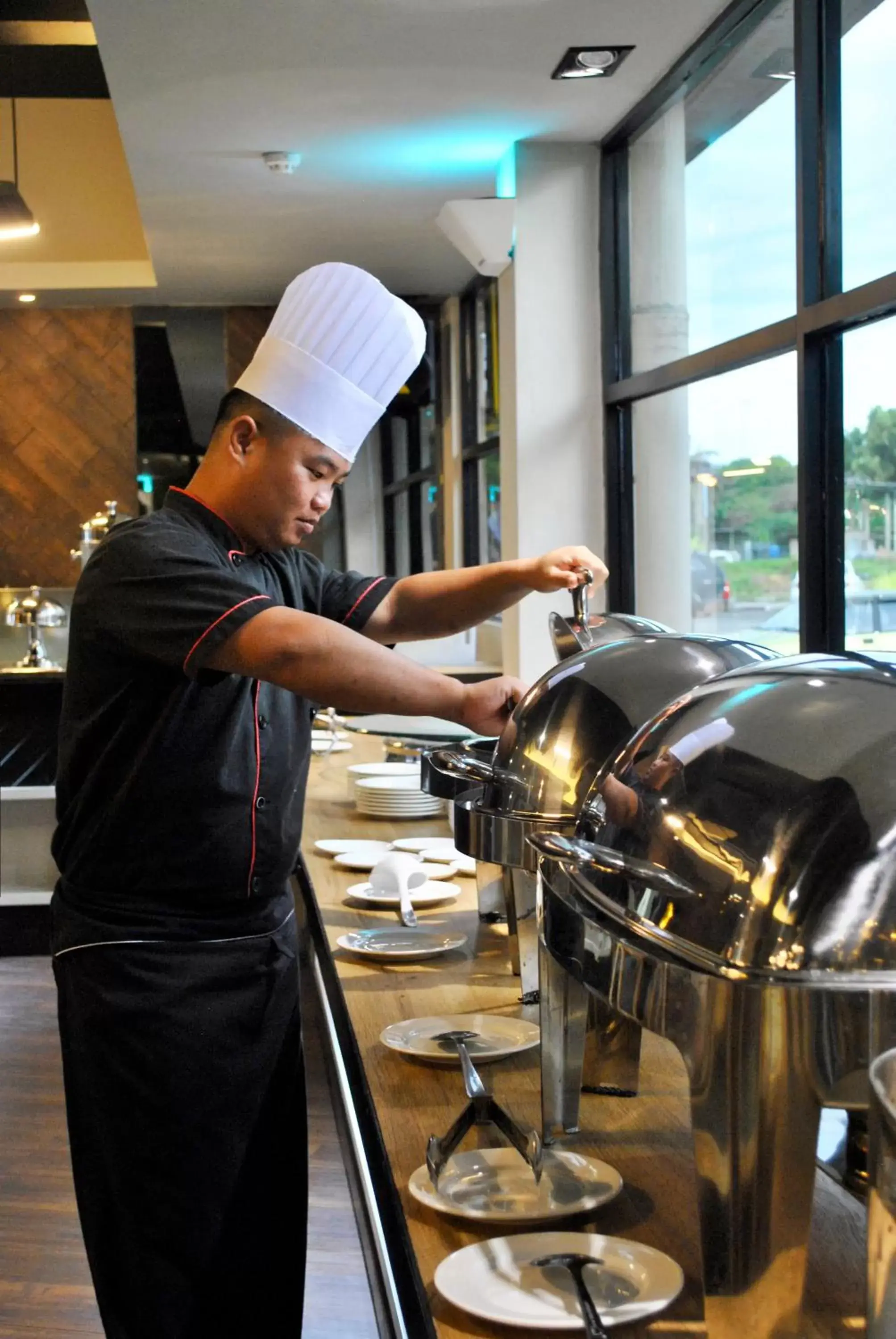 Breakfast, Kitchen/Kitchenette in Kudat Golf & Marina Resort