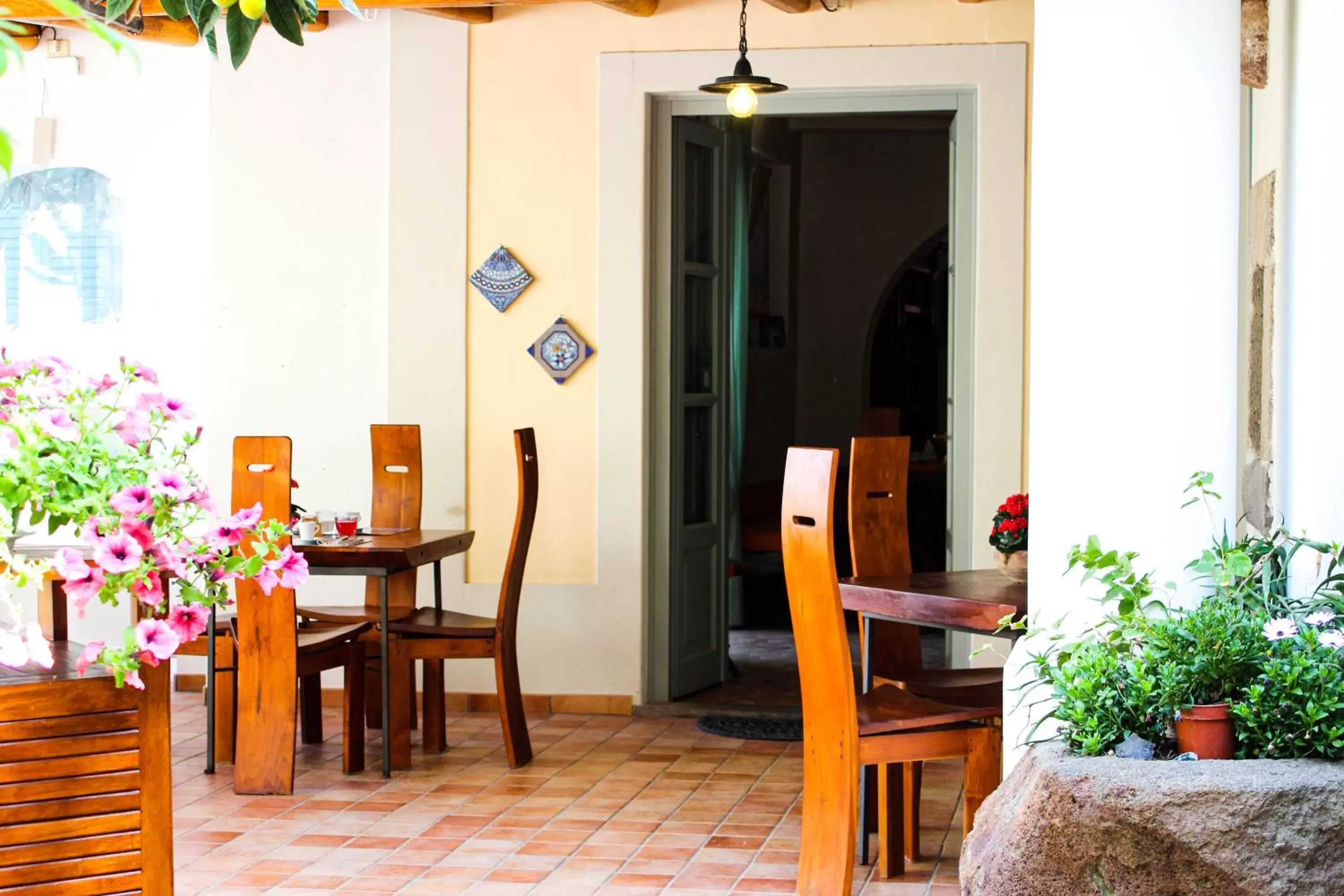 Balcony/Terrace, Dining Area in Residence Acanto