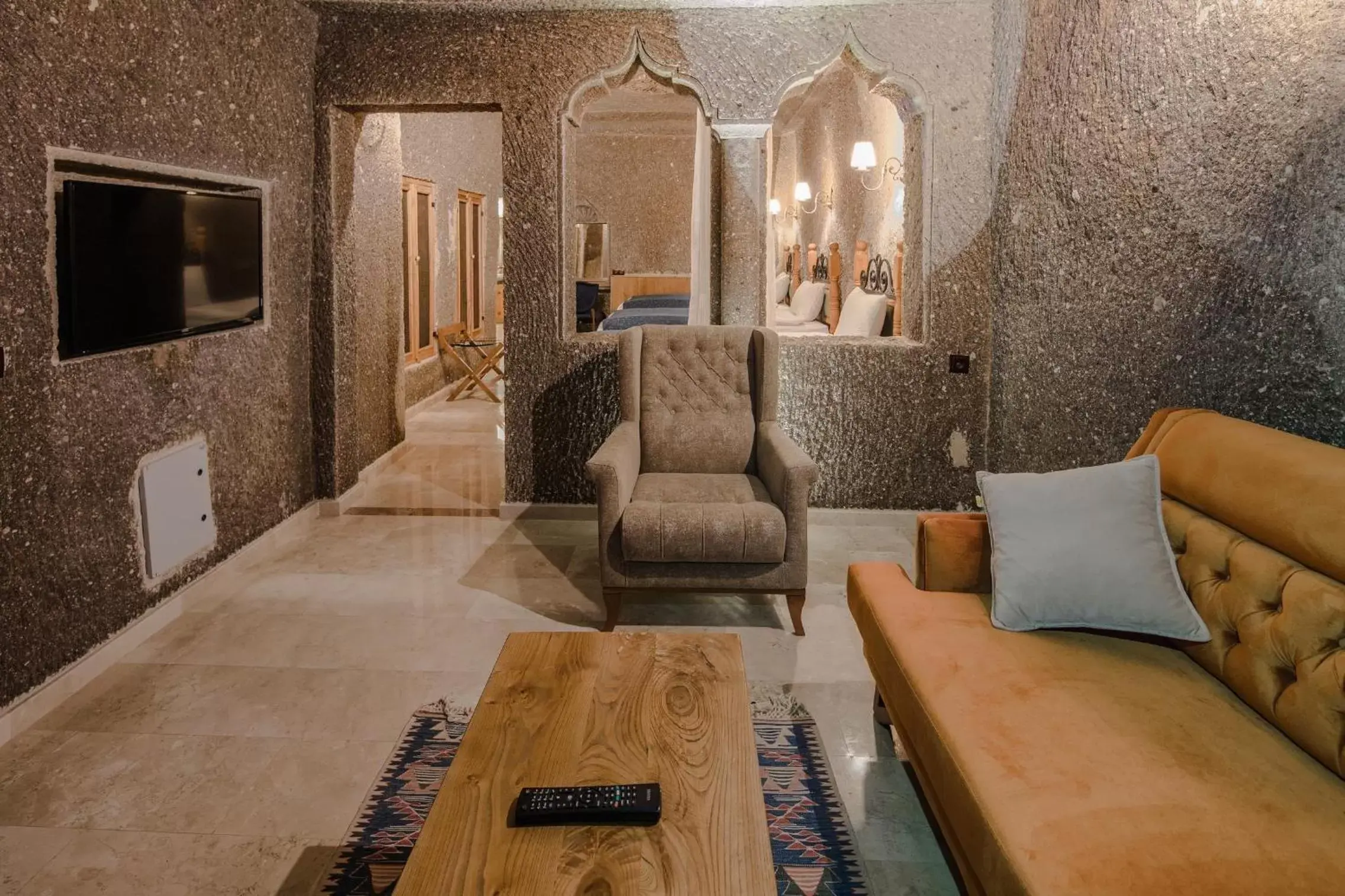 Bed, Seating Area in Lunar Cappadocia Hotel