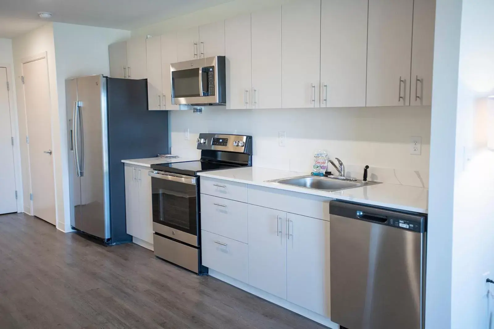 Kitchen/Kitchenette in THE NEST