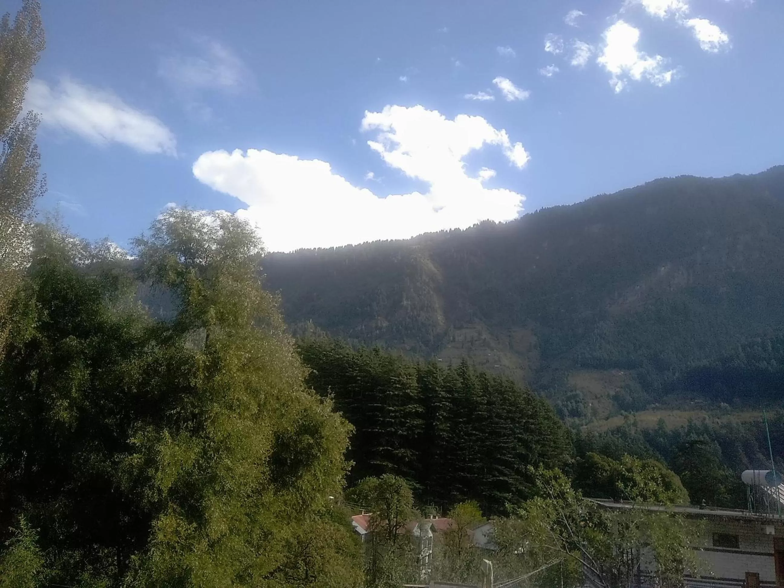 Nearby landmark in Hotel Rising Star With Garden With Private Parking Near To Mall Road