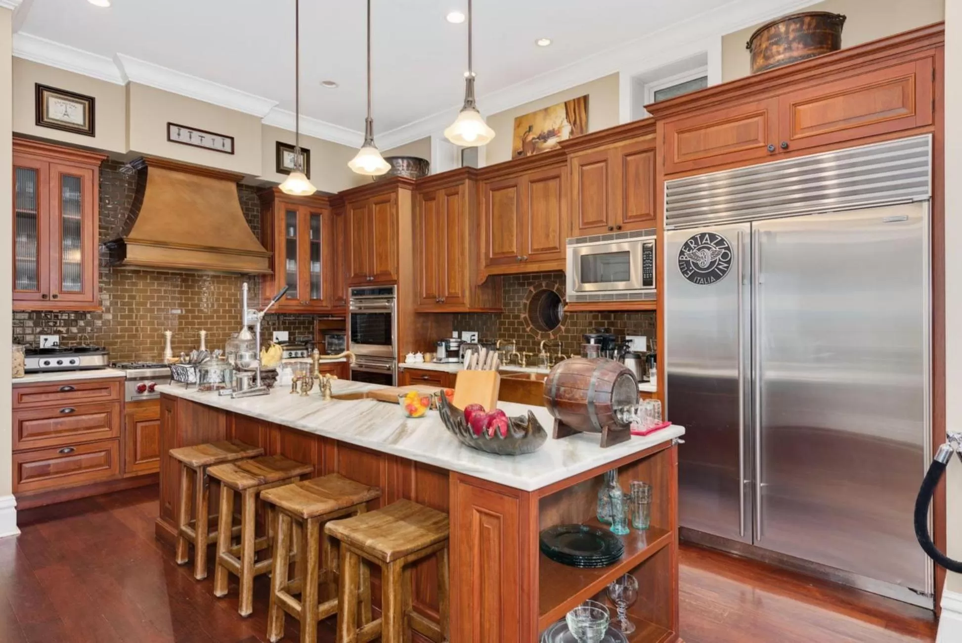 Kitchen or kitchenette in Villa D' Citta