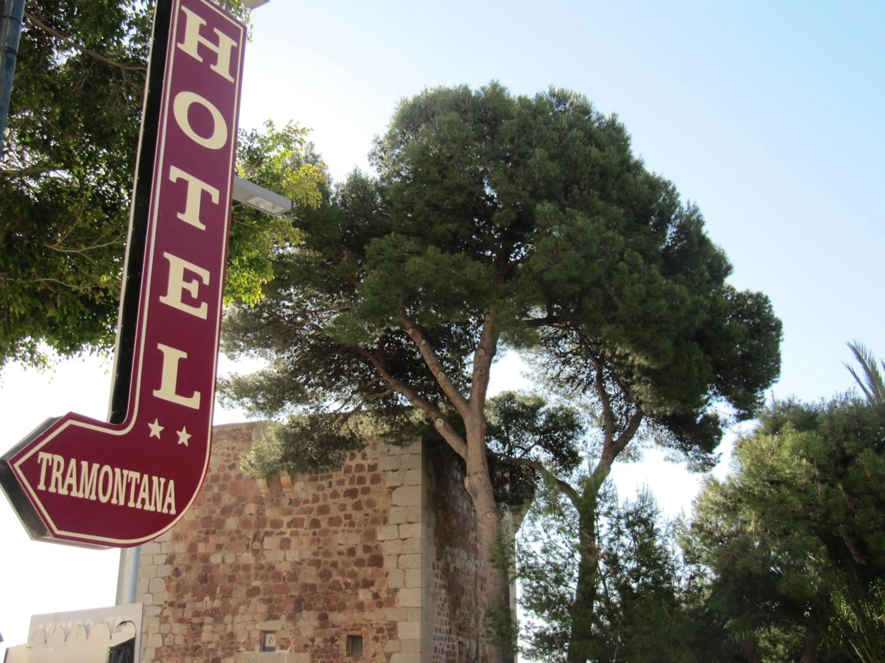 Facade/entrance in Hotel Tramontana