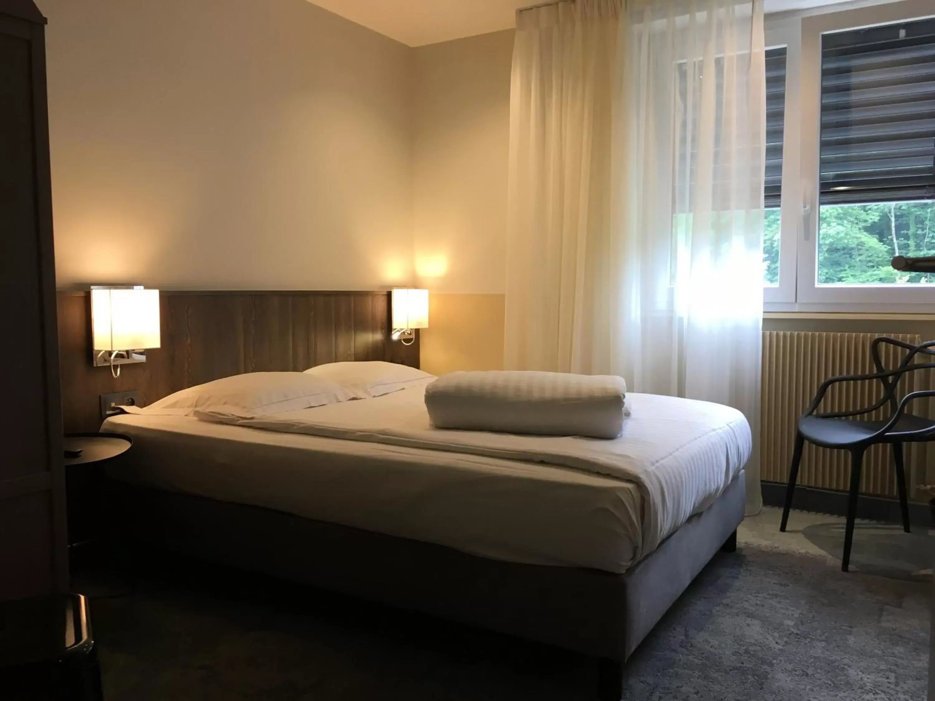 Bed in Hotel Restaurant au Floridor