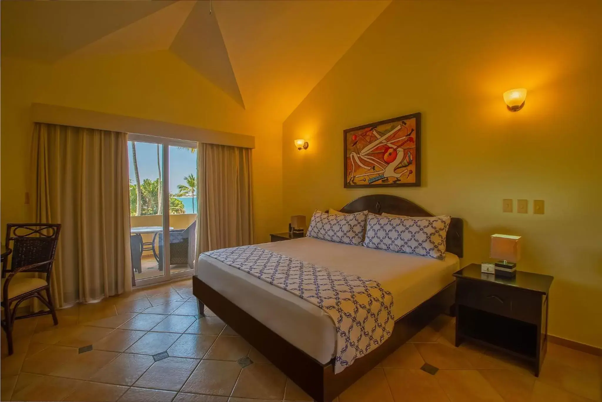 Photo of the whole room, Bed in Velero Beach Resort