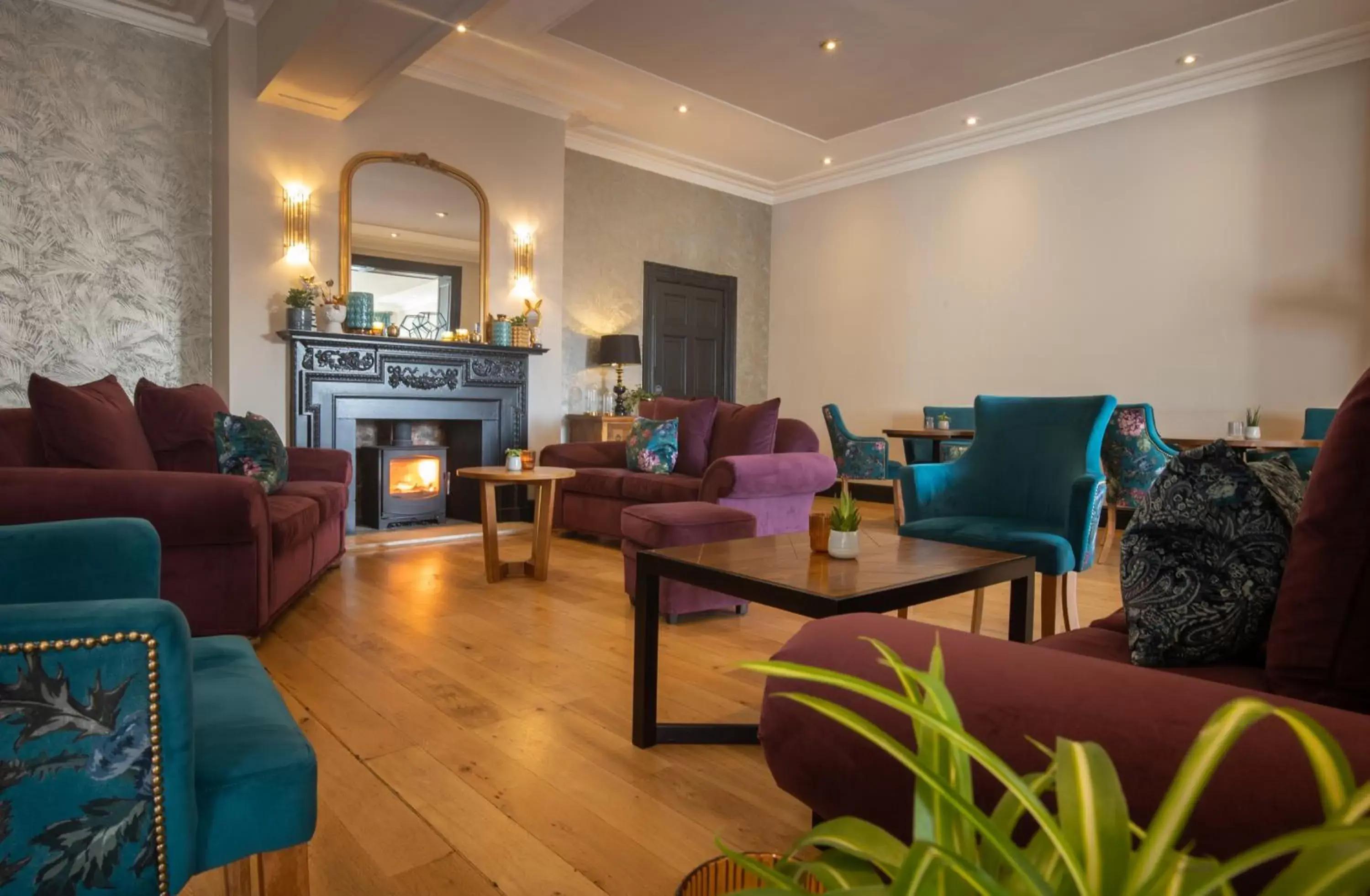 Restaurant/places to eat, Seating Area in Rowton Hall Hotel and Spa