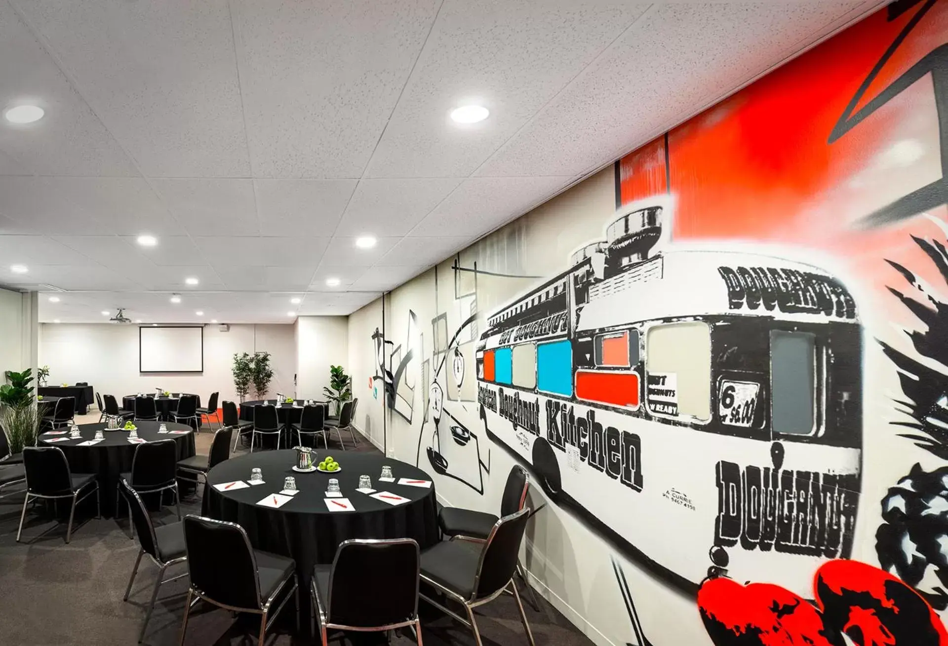 Business facilities, Restaurant/Places to Eat in ibis Melbourne Hotel and Apartments