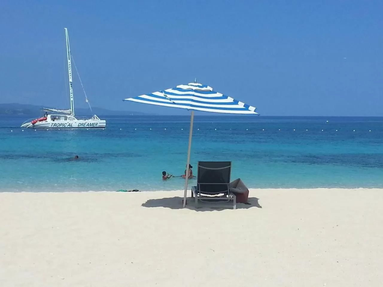 Beach in Caribic House