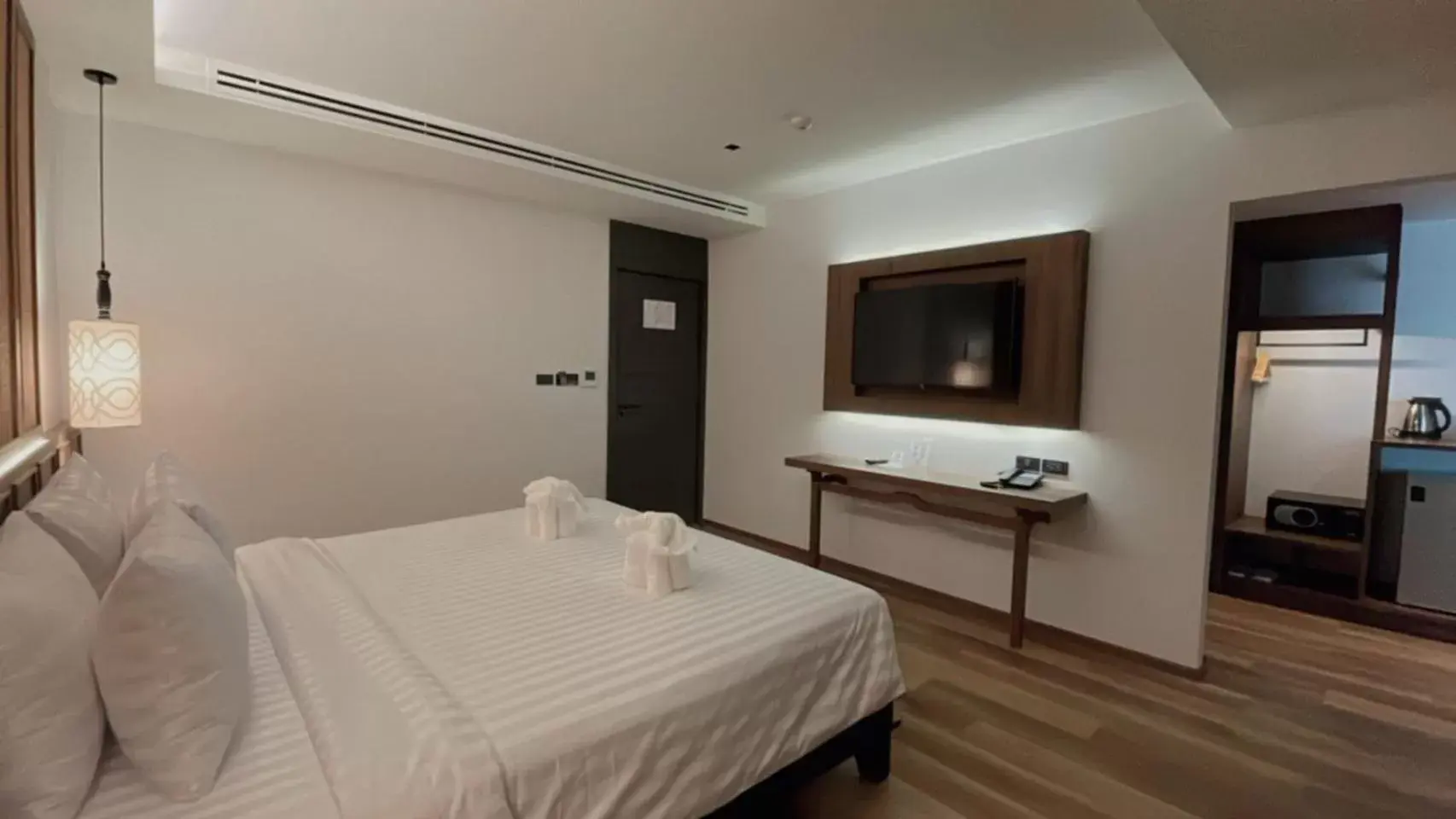 Deluxe King Room in Sareeviengping Hotel Chiangmai Deluxe King Room in Sareeviengping Hotel Chiangmai