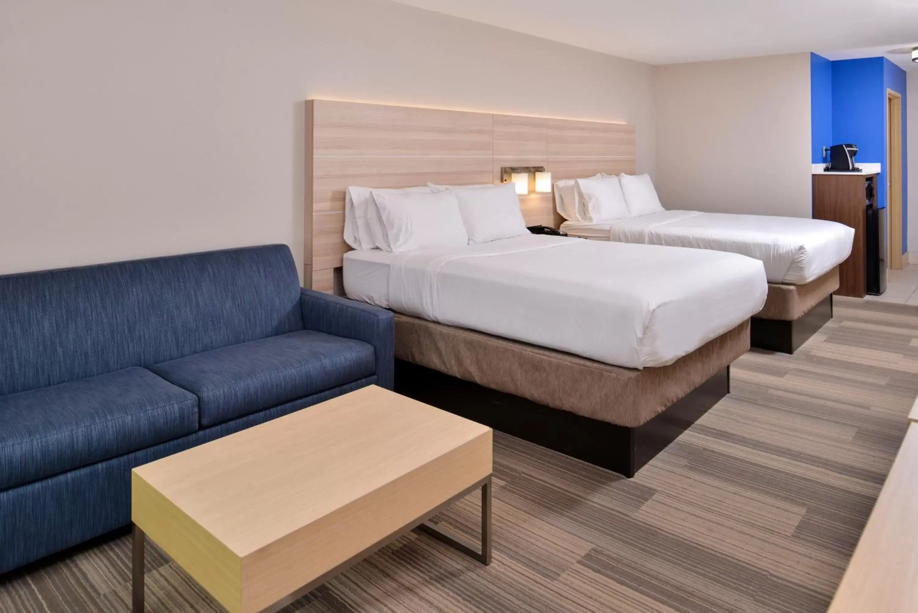 Standard Twin Room in Holiday Inn Express Hotel & Suites Cincinnati - Mason by IHG Standard Twin Room in Holiday Inn Express Hotel & Suites Cincinnati - Mason by IHG