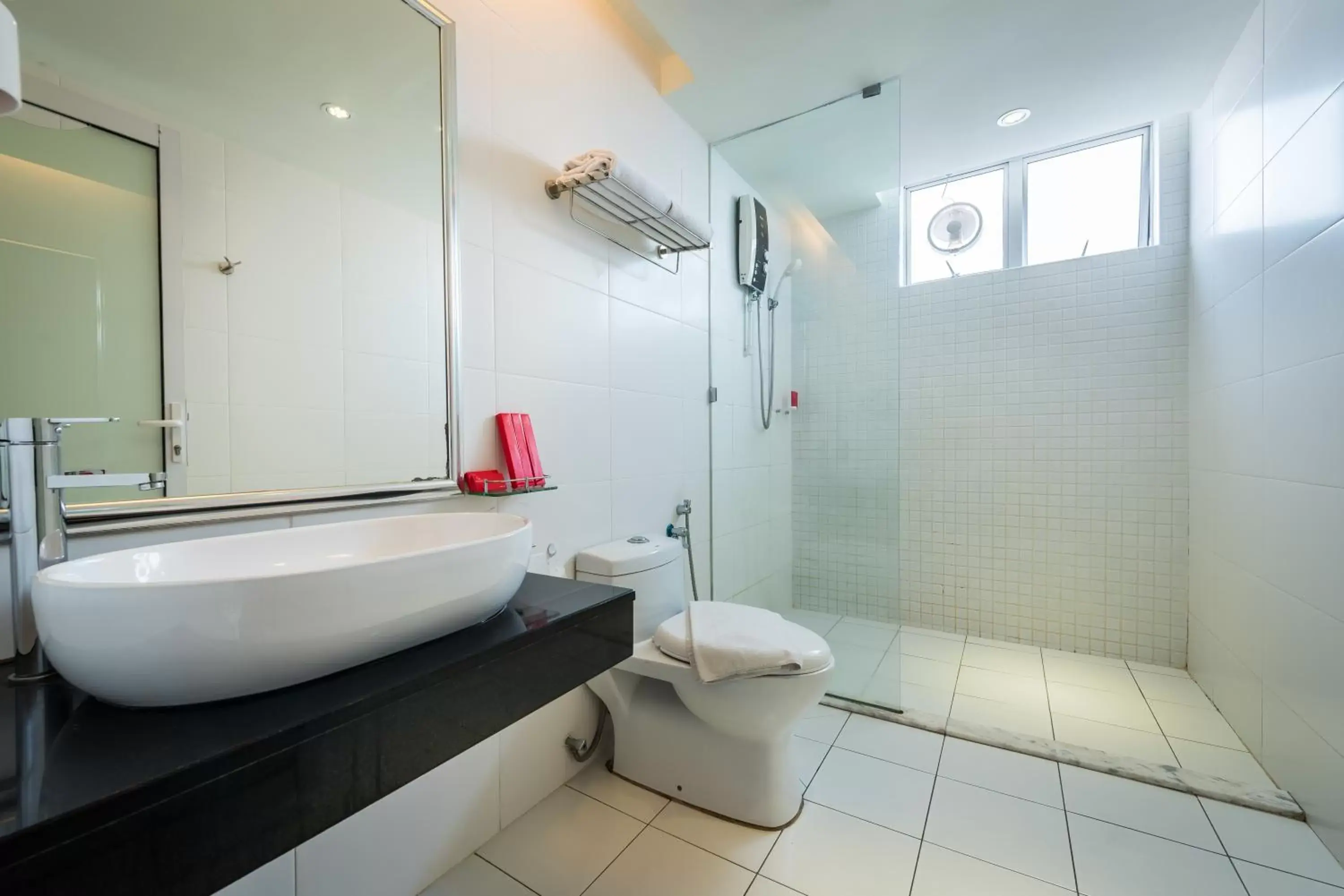 Bathroom in Hotel Sentral Georgetown @ City Centre