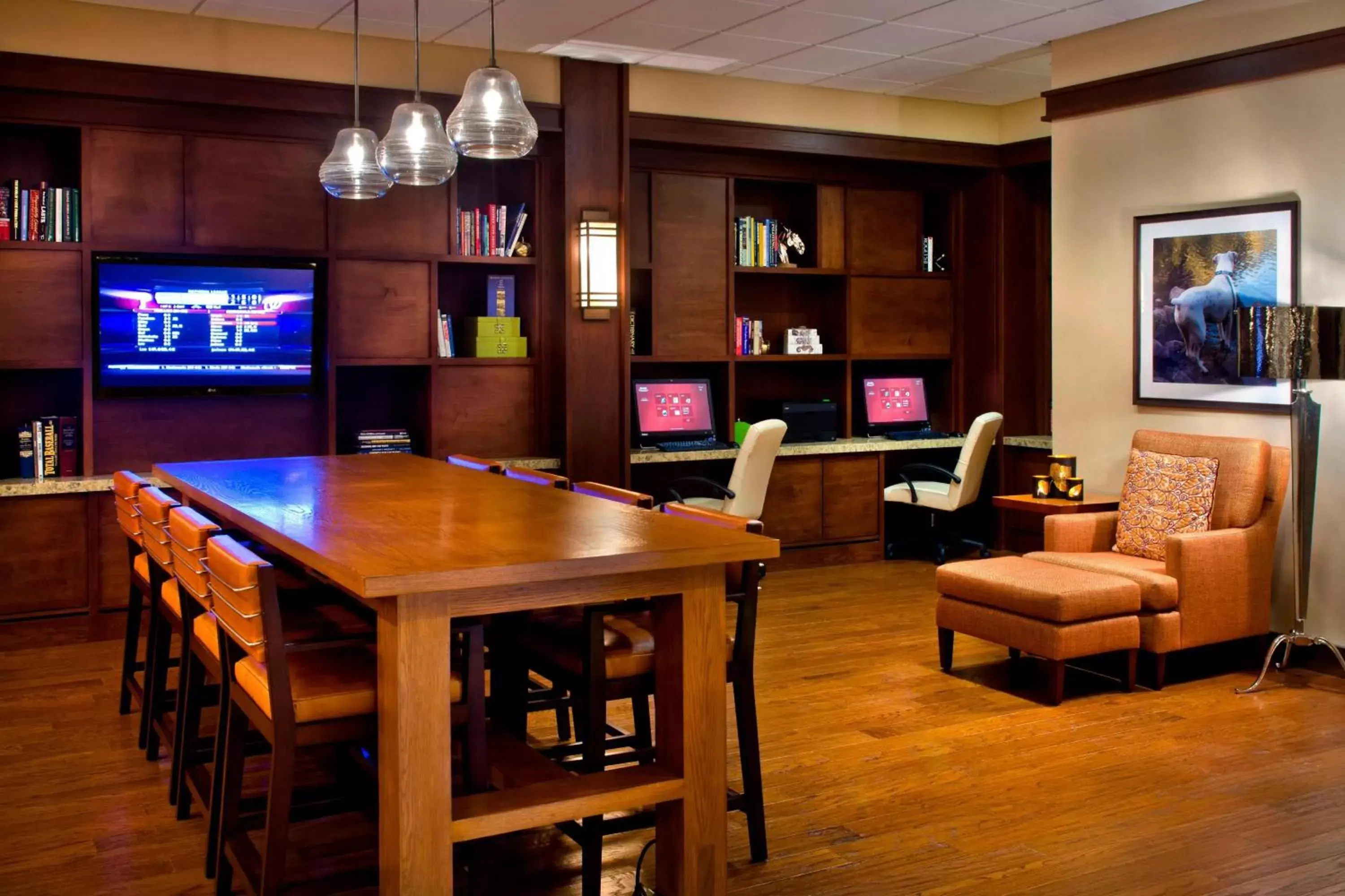 Business facilities, Lounge/Bar in Trumbull Marriott Shelton