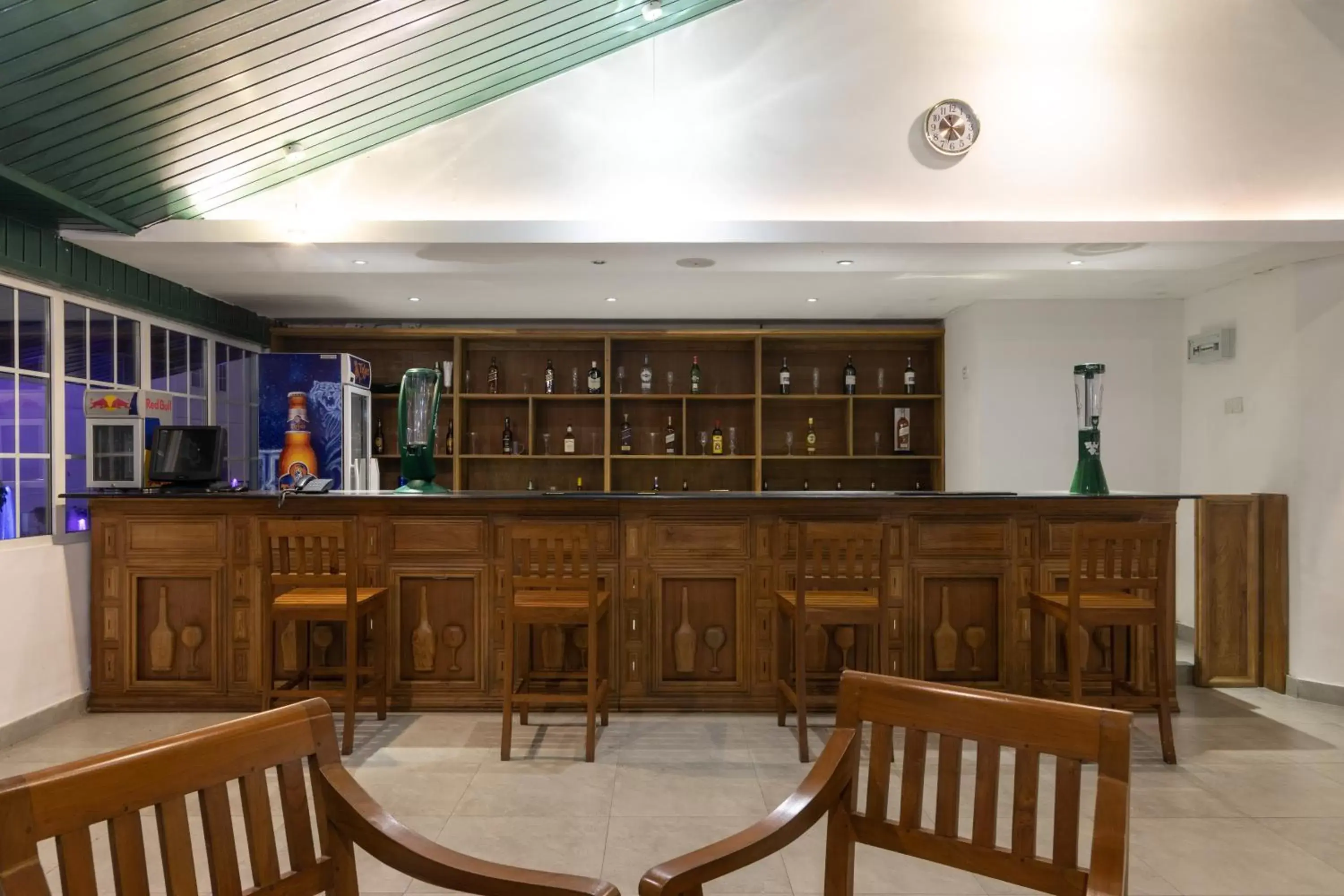 Lounge or bar, Lobby/Reception in Araliya Green Hills Hotel