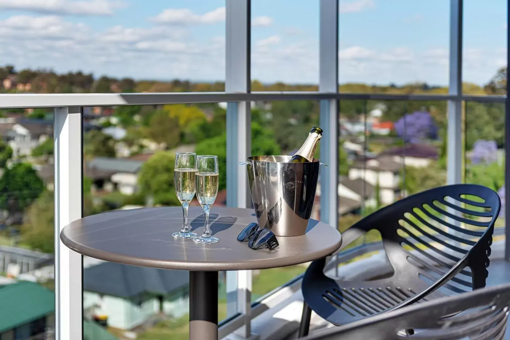 Balcony/Terrace in Littomore Suites Kingswood