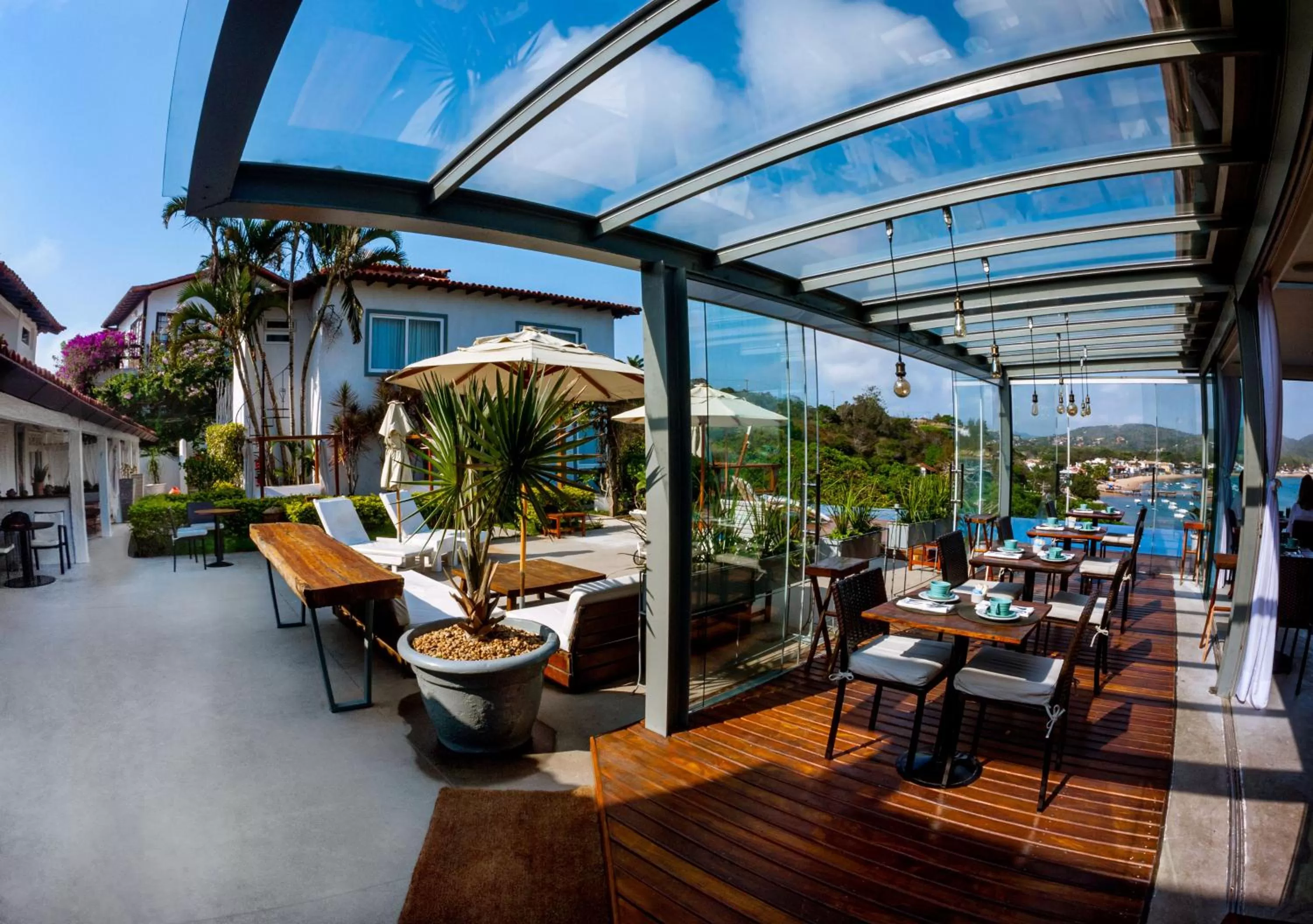 Restaurant/places to eat in Abracadabra Boutique Hotel