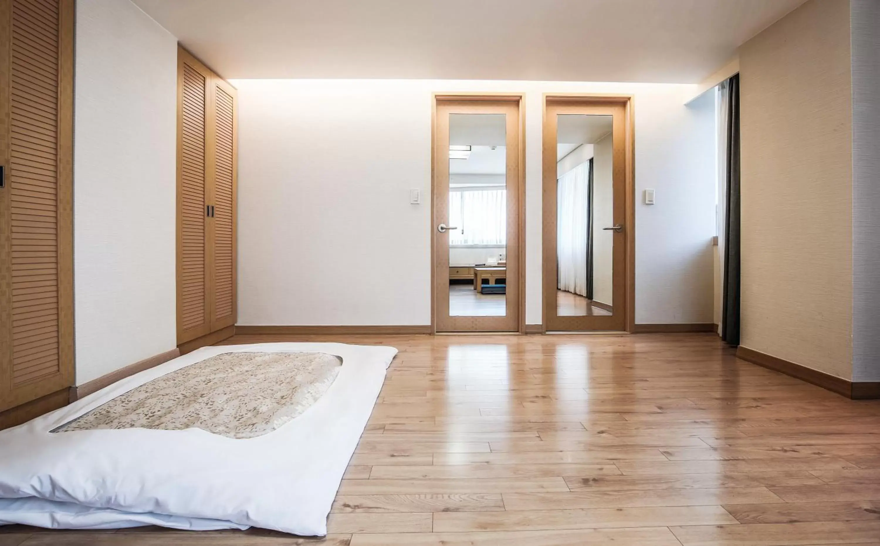 Photo of the whole room, Bathroom in Hotel Prince Seoul