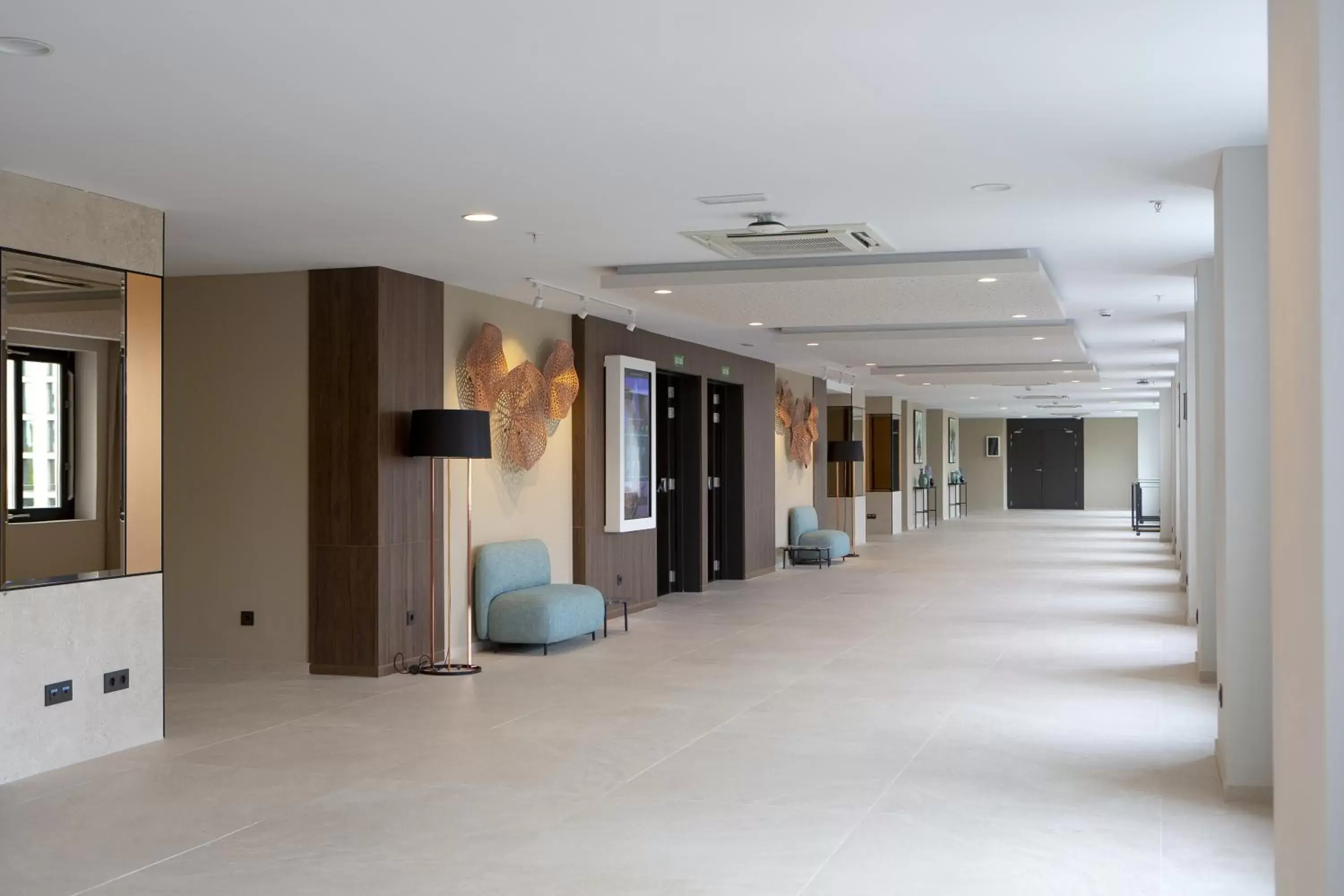 Area and facilities, Lobby/Reception in Riu Plaza España