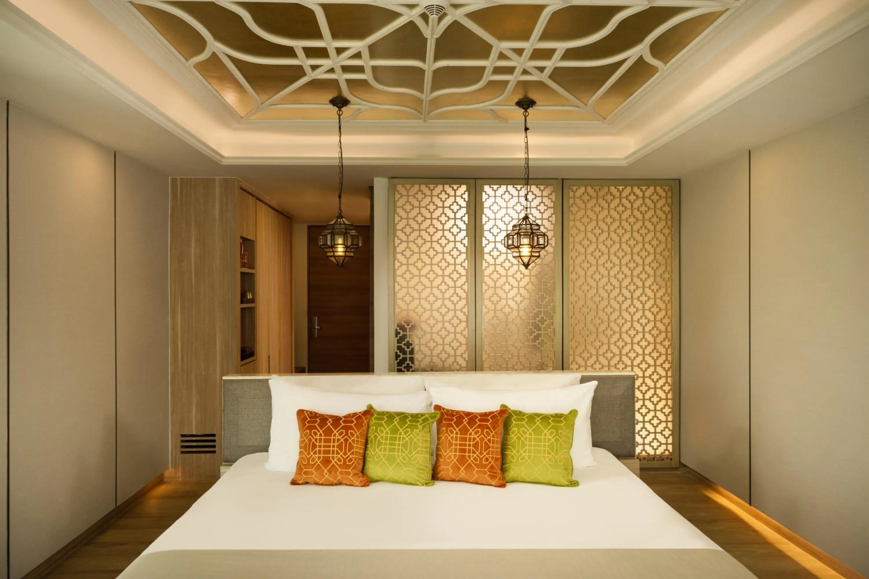 Bed in Avista Grande Phuket Karon - MGallery