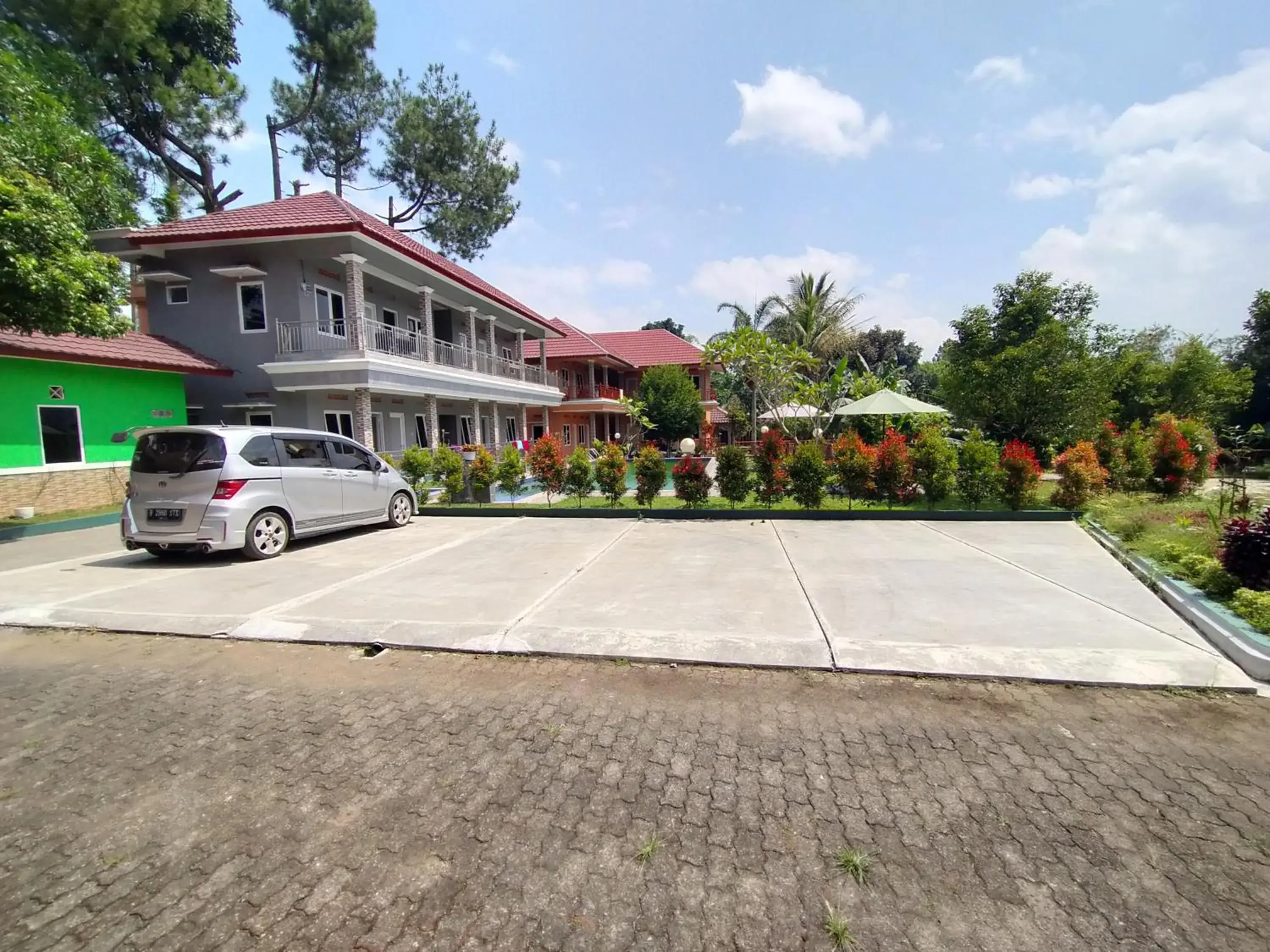 Property Building in Villa Batu Tua Puncak