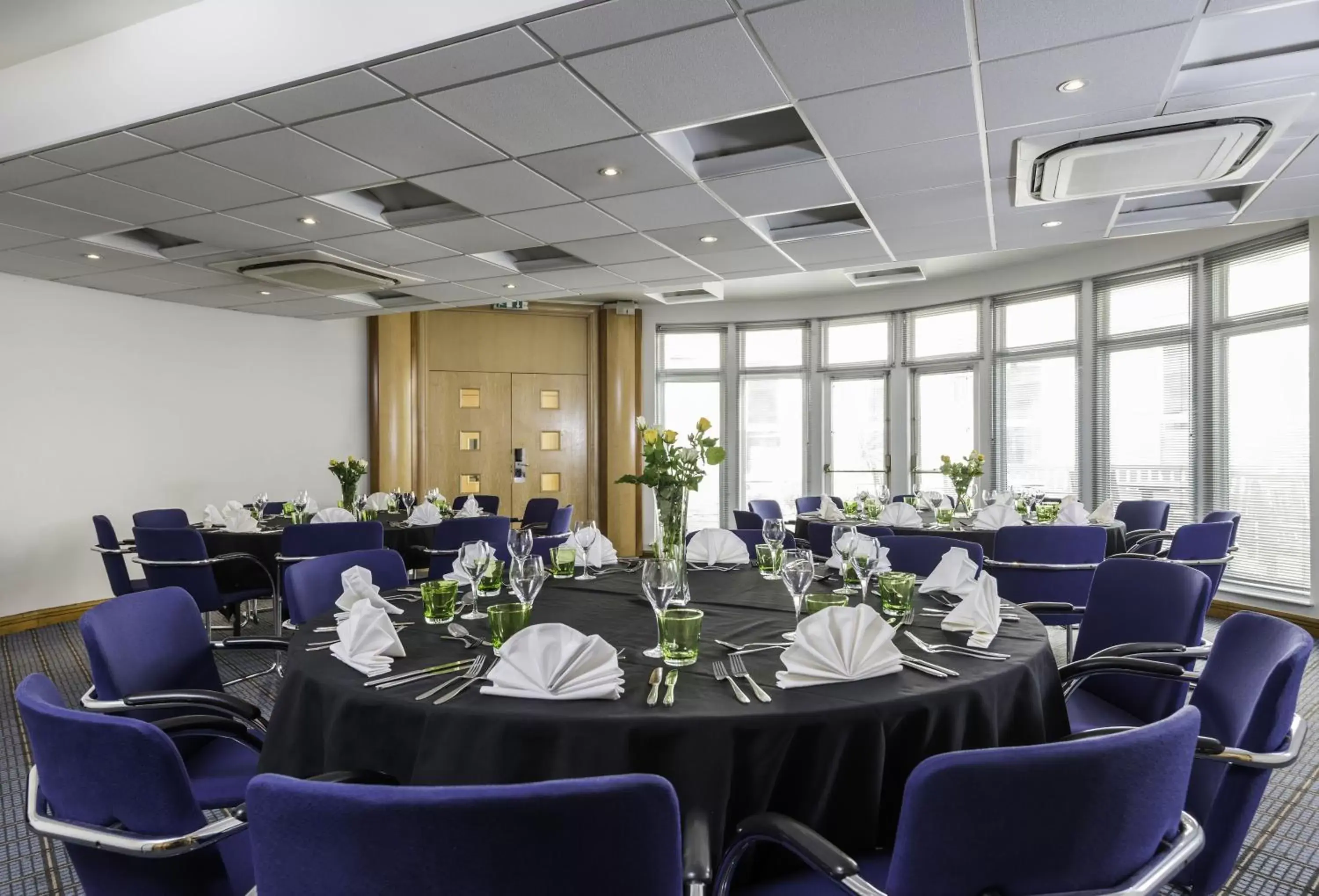 Banquet/Function facilities in Best Western London Heathrow Ariel Hotel