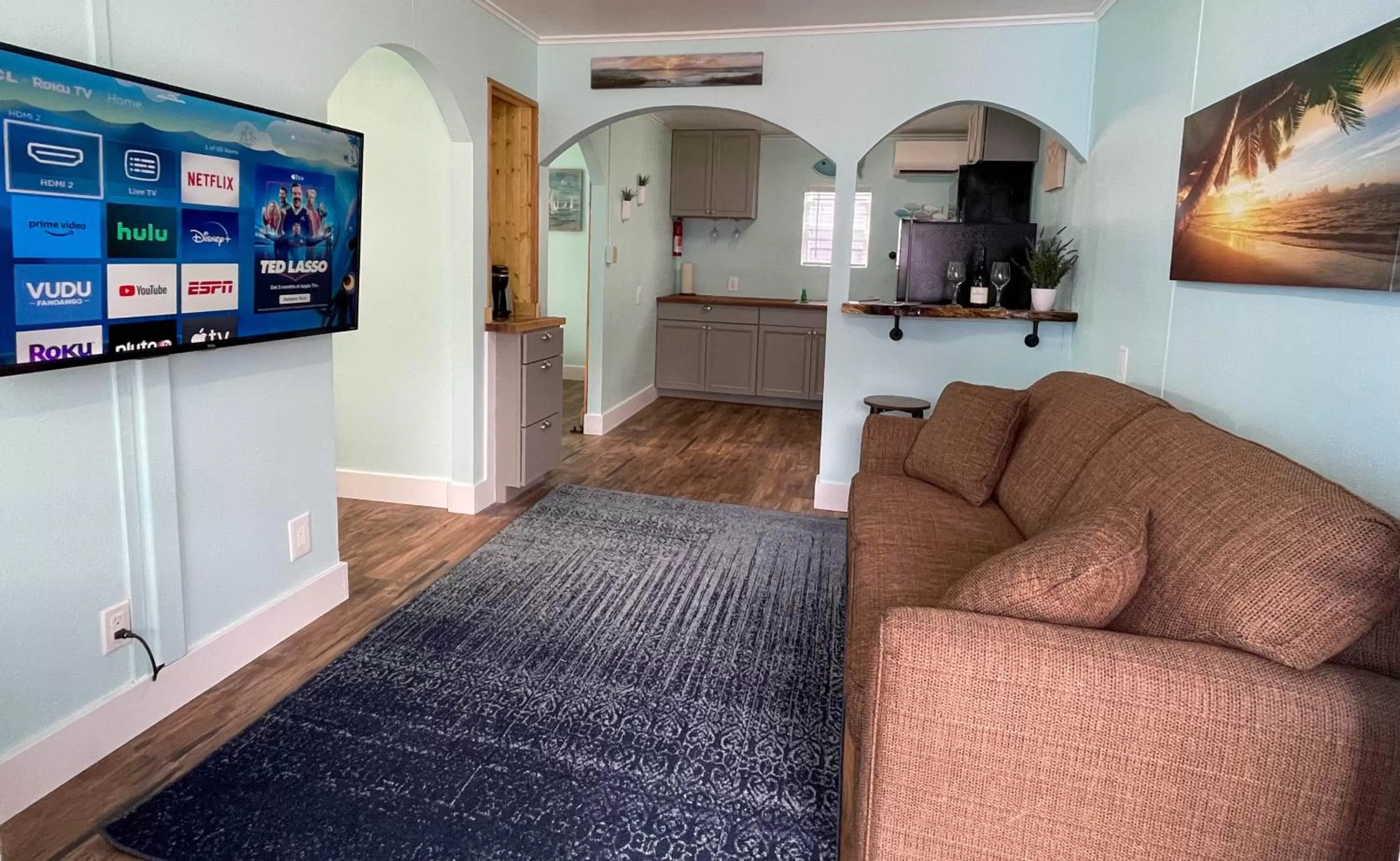 Seating Area in The Anchorage Motel