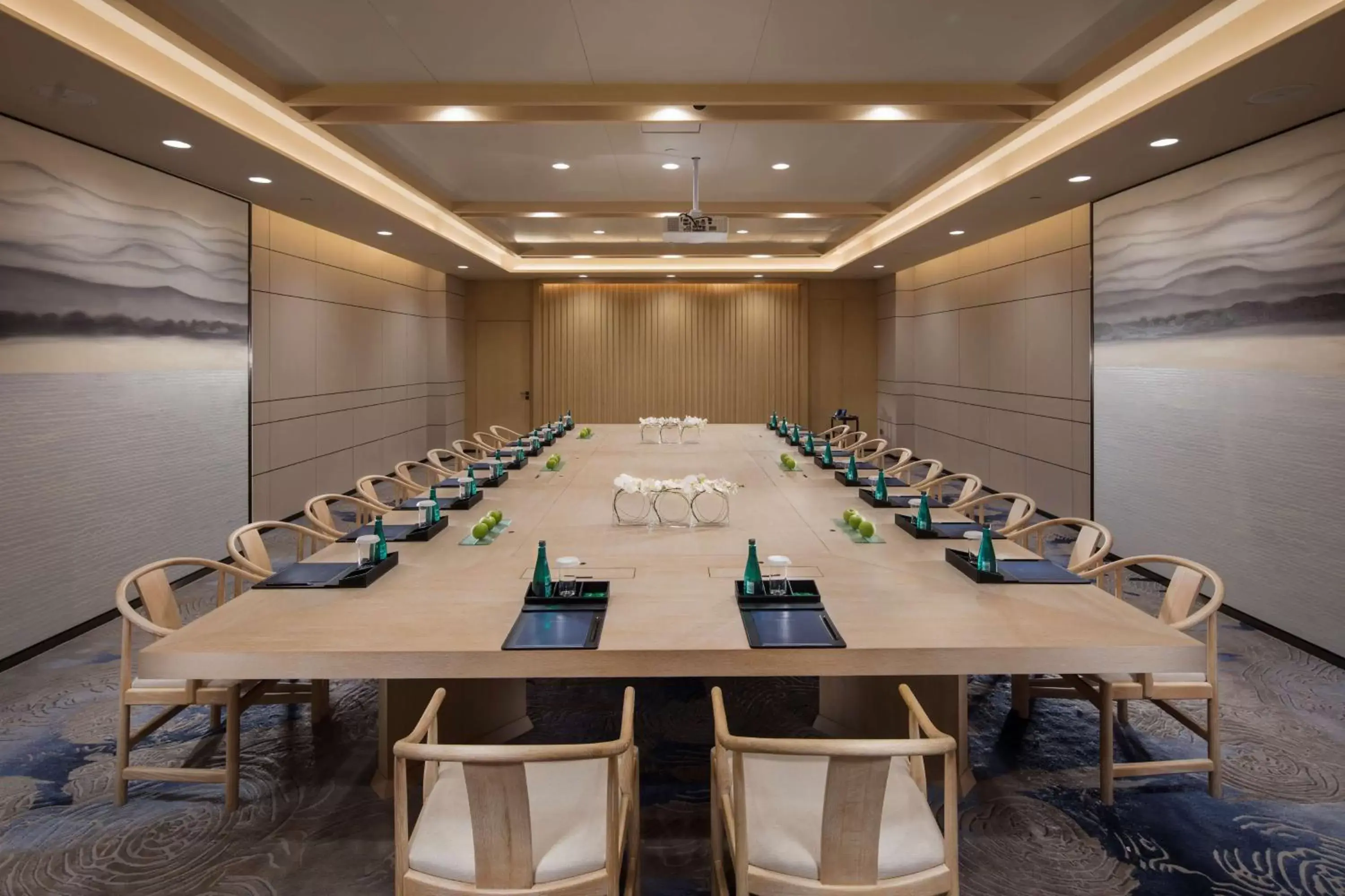 Meeting/conference room in Hilton Shenzhen Shekou Nanhai