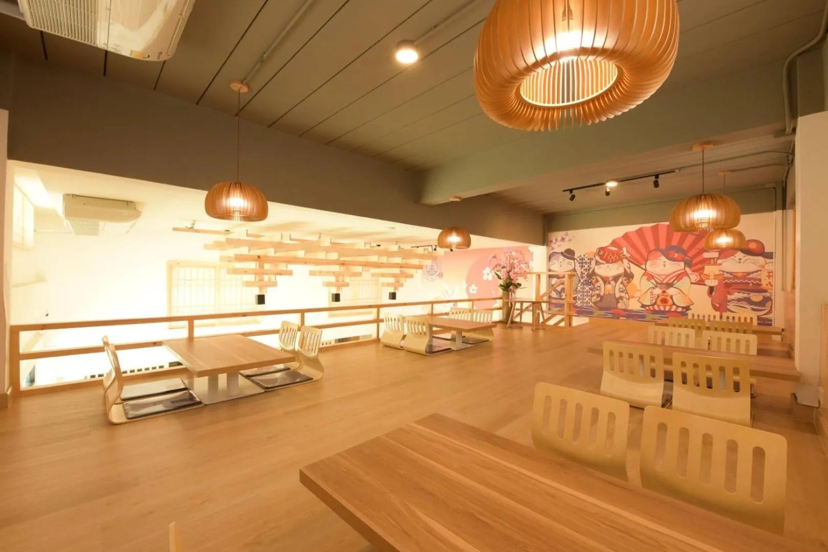 Lounge or bar in The Golden Ville Boutique Hotel and Spa