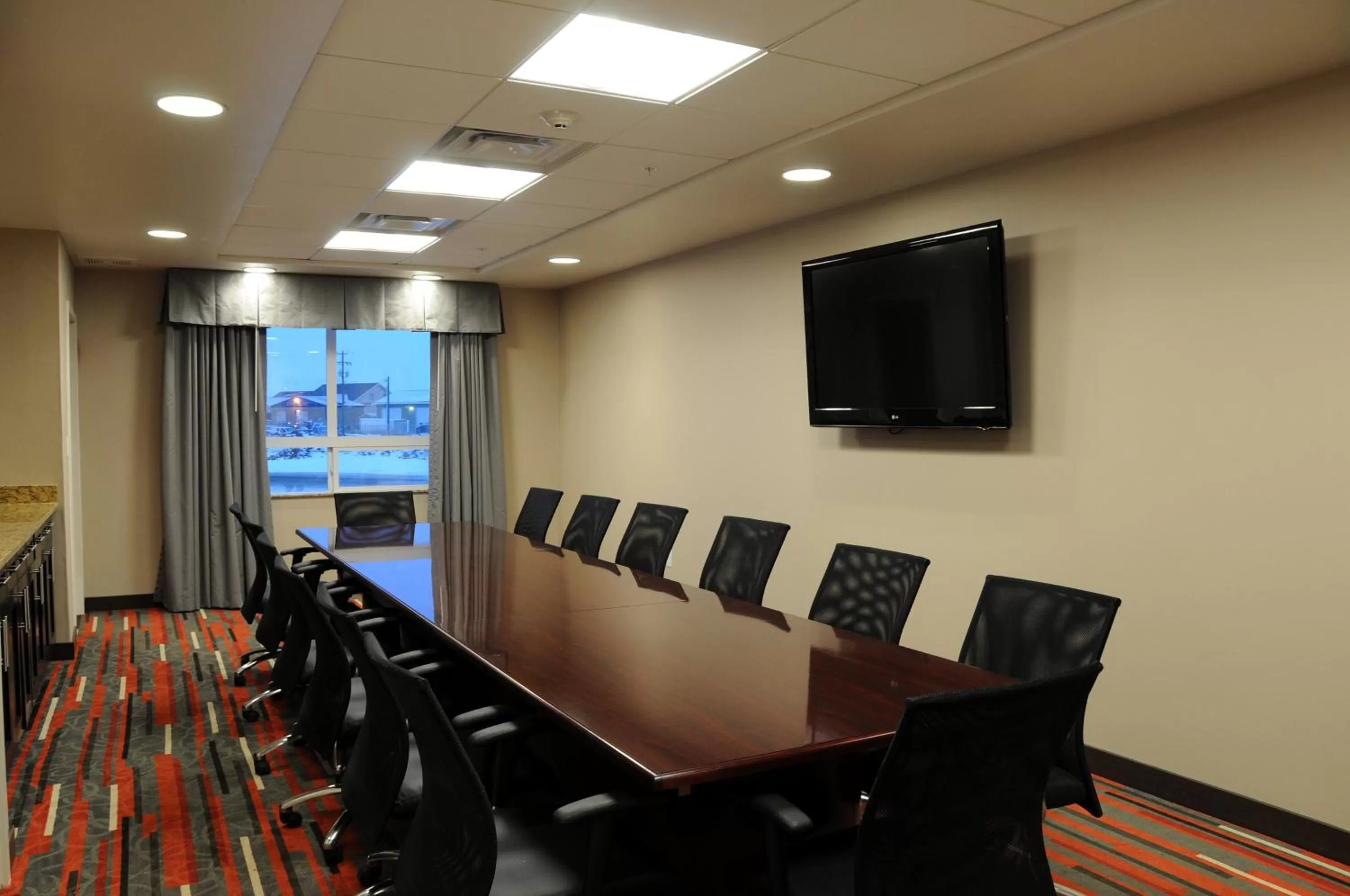 Meeting/conference room in Chateau Inn & Suites Bonnyville