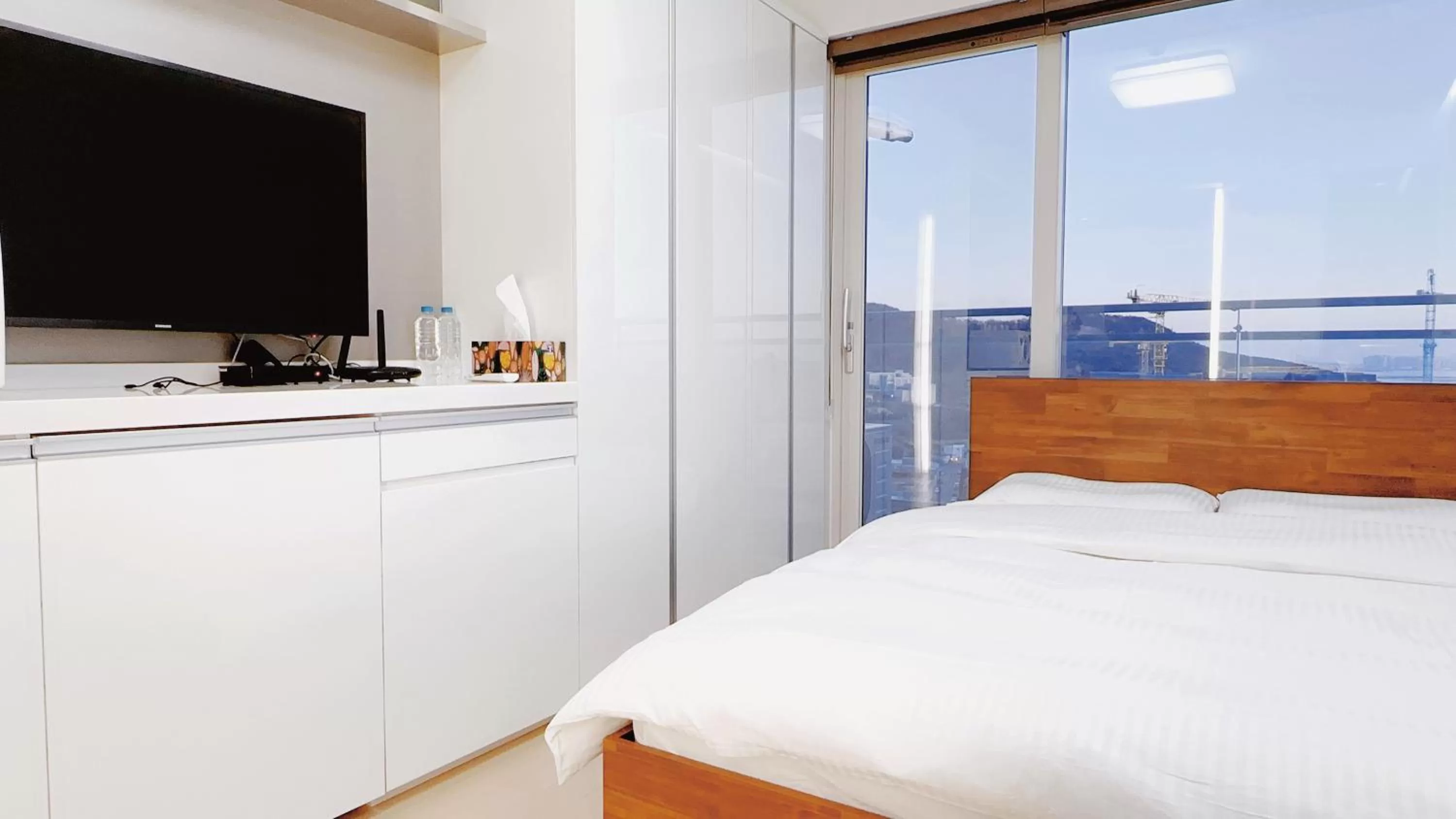 Bedroom, Bed in Shine Hotel Incheon Airport