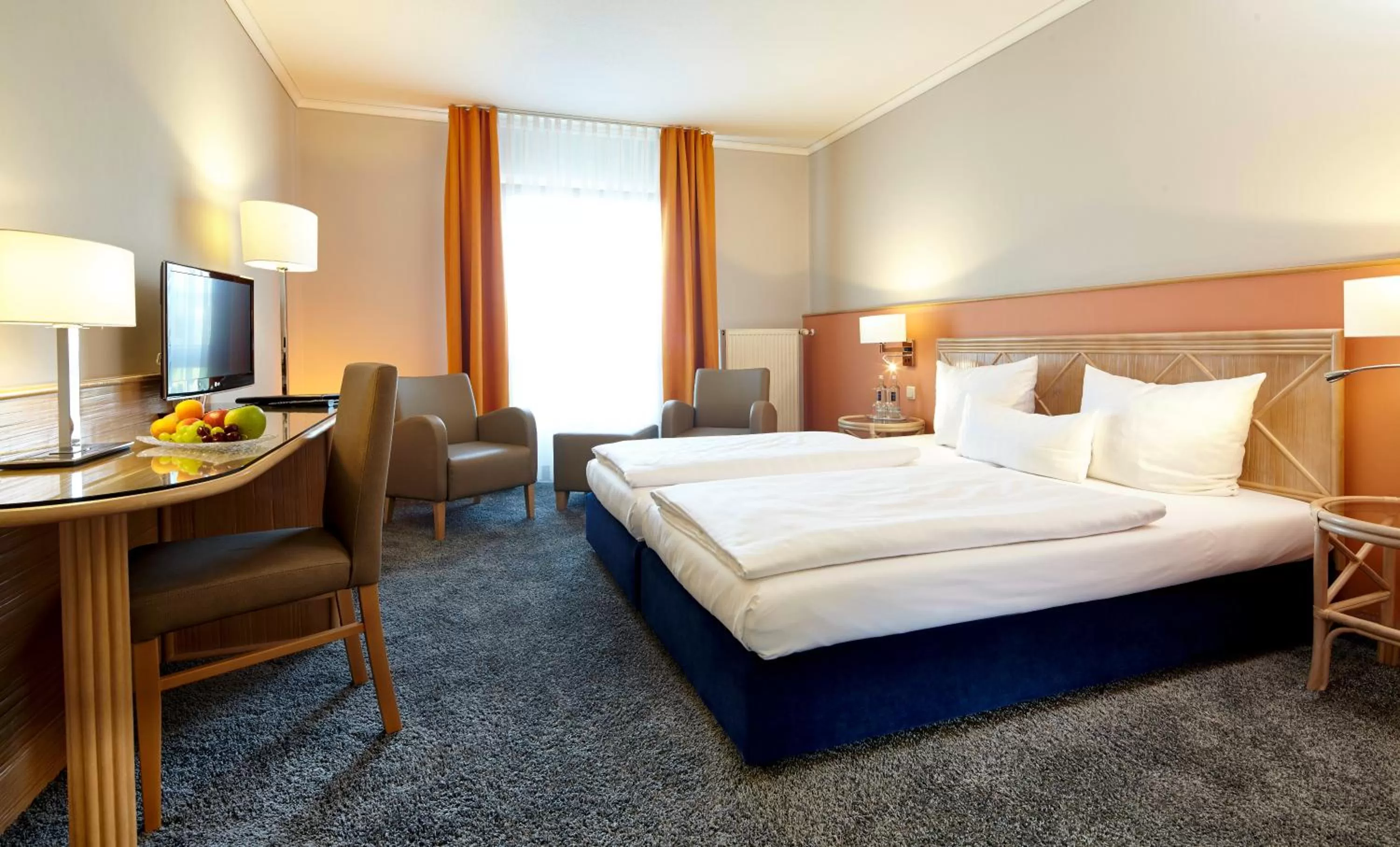 Photo of the whole room, Bed in Parkhotel Weiskirchen