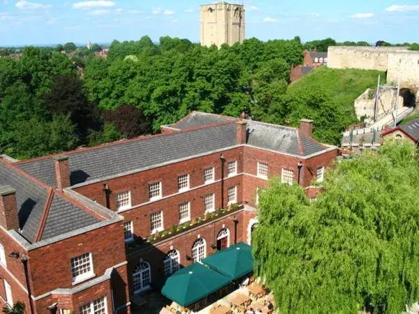 Day, Bird's-eye View in Charlotte House