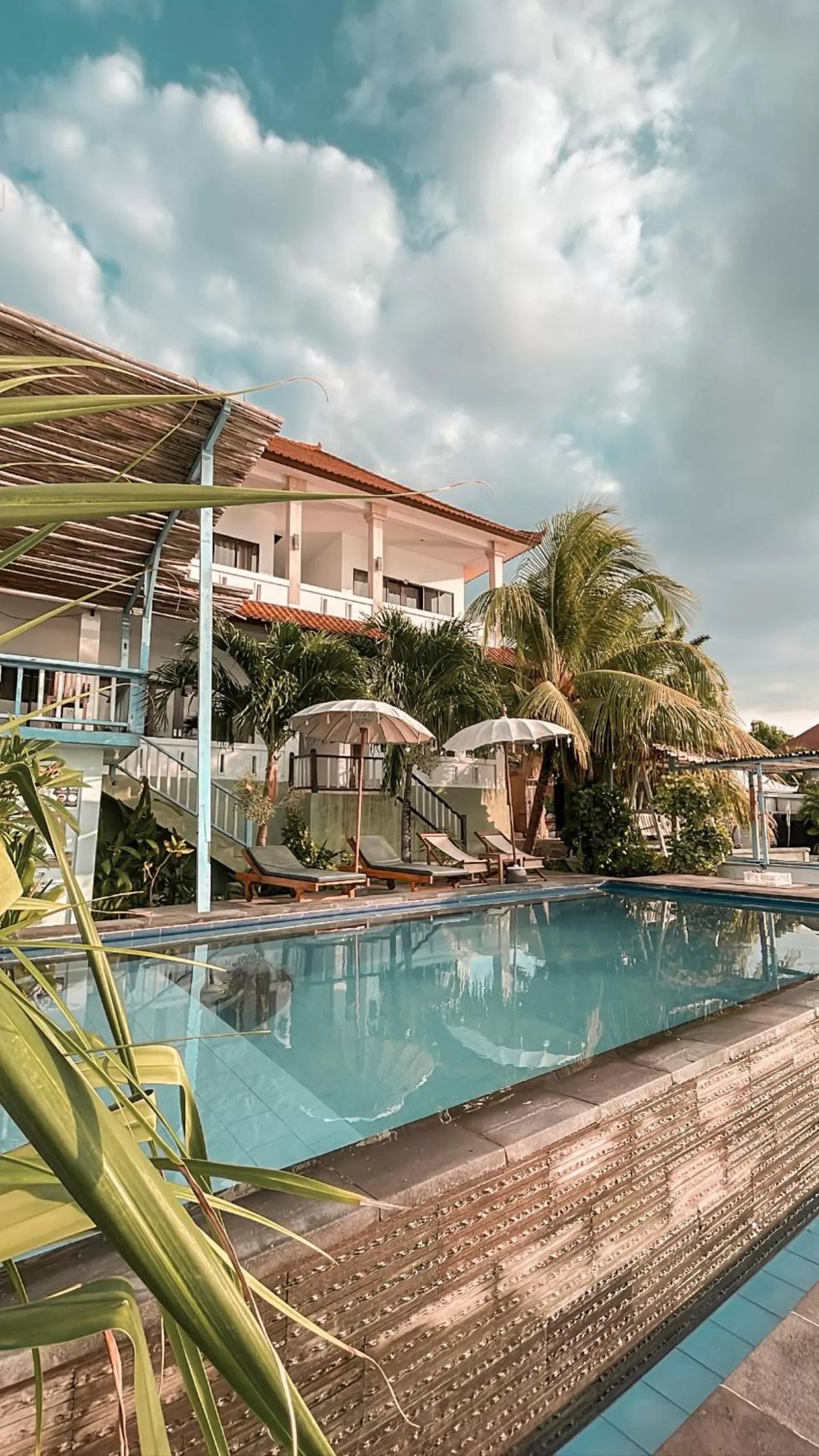 Property building in Aurora Beach View