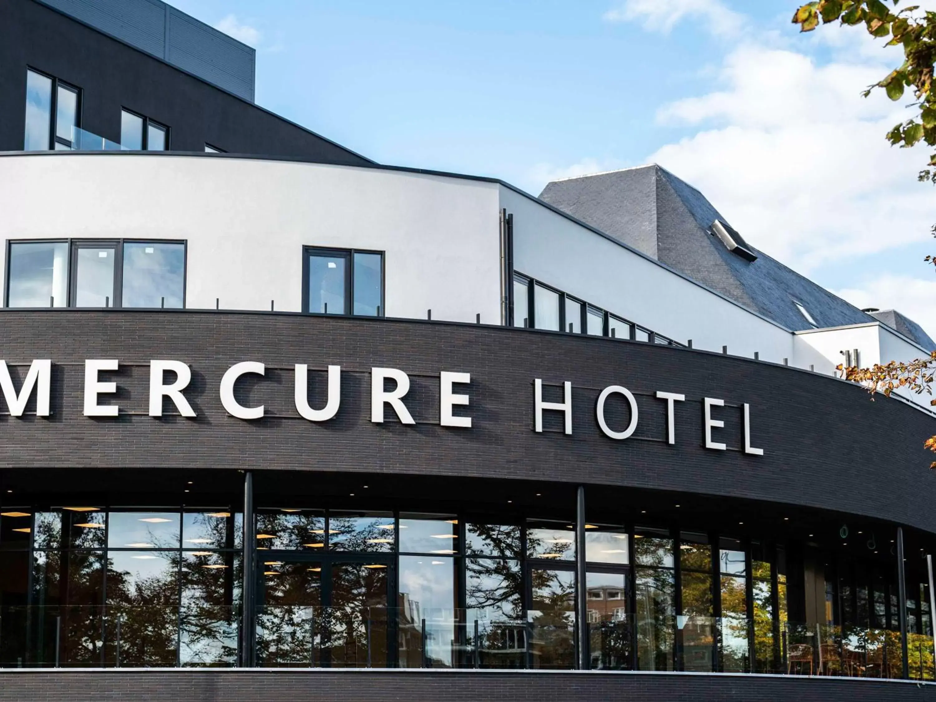 Property Building in Mercure Namur Hotel