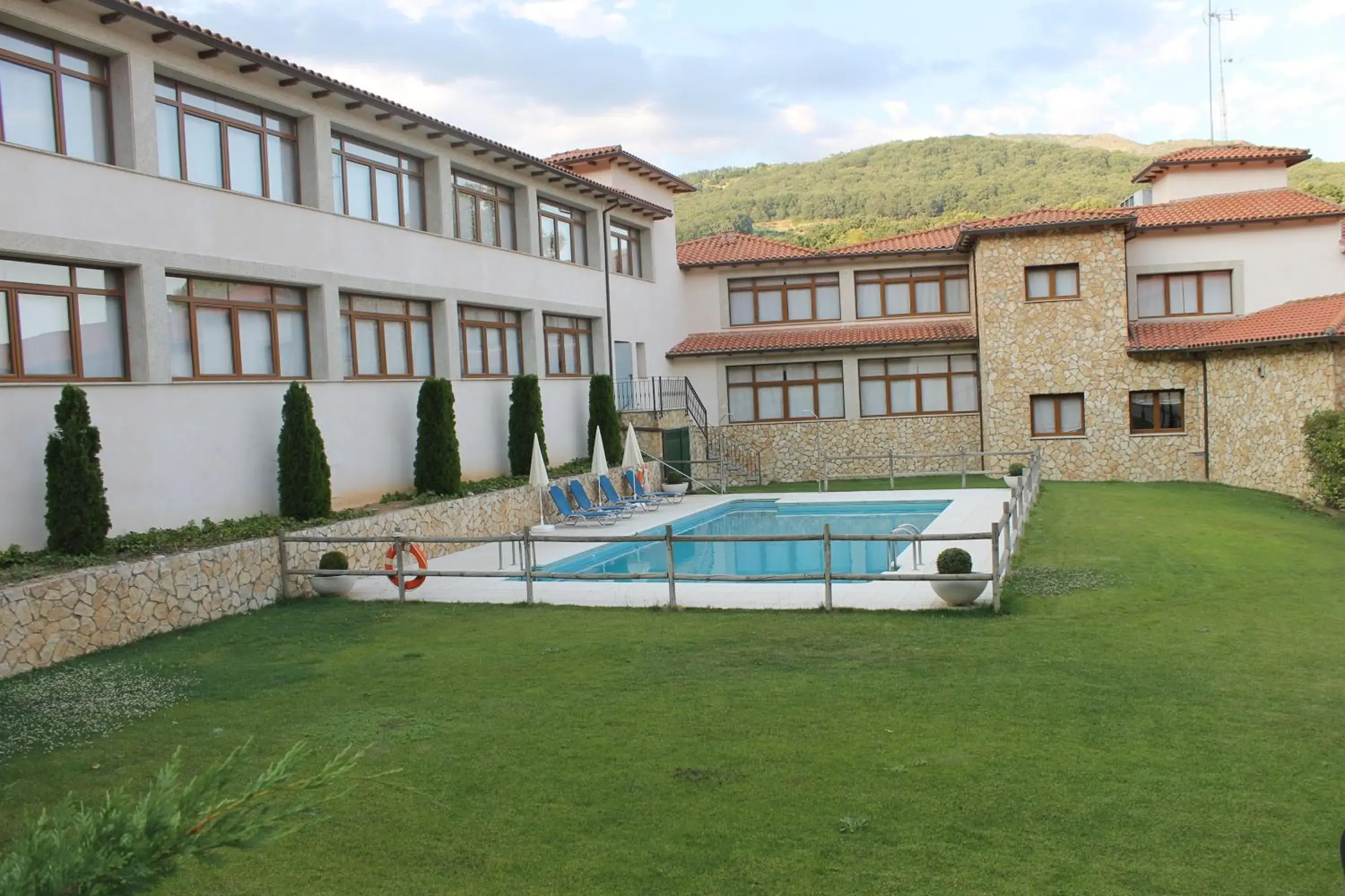 Property building, Swimming Pool in Mirador de La Portilla