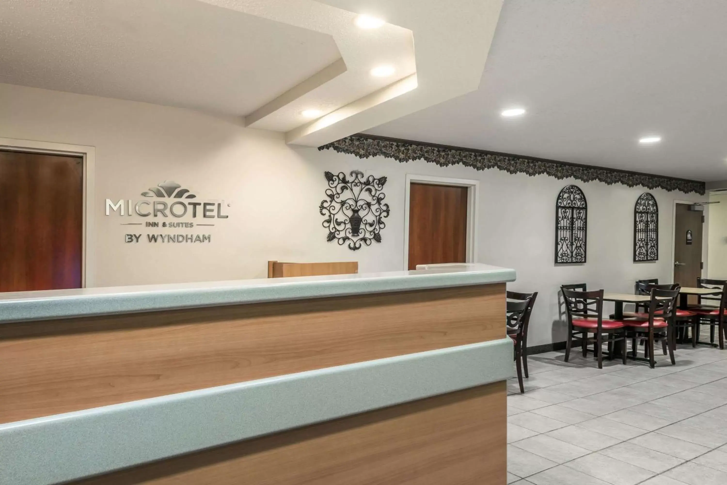 Lobby or reception, Lobby/Reception in Microtel Inn & Suites by Wyndham Auburn